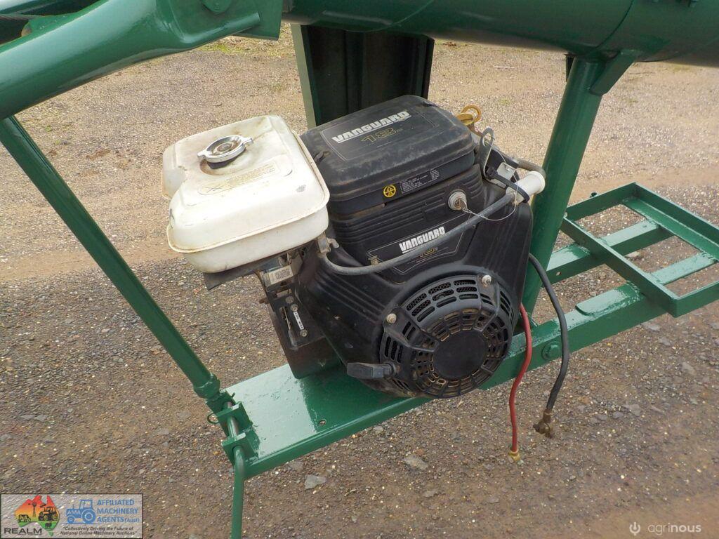 40ft X 9″  Auger with V-Twin 18hp Vanguard Motor - photo 4