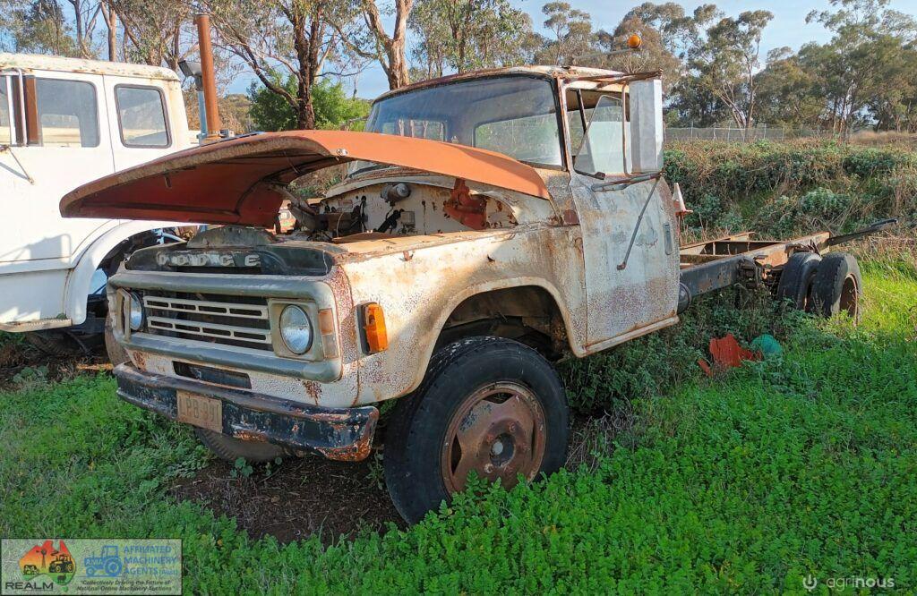1974 Dodge D5N 4750, 6cyl Petrol - photo 3