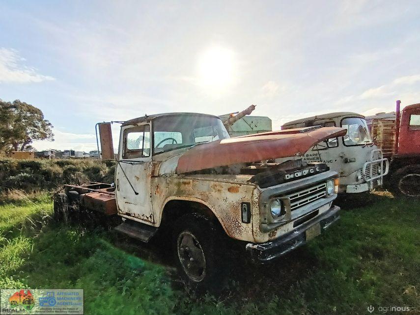 1974 Dodge D5N 4750, 6cyl Petrol