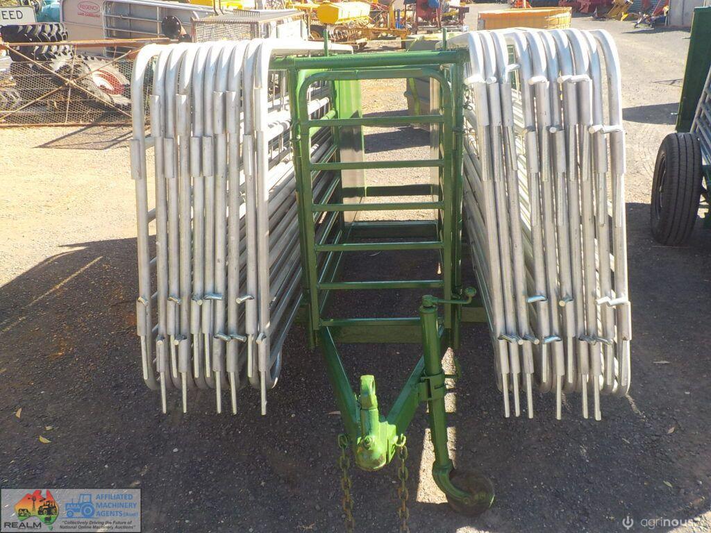 Cyclone Sheep Yards with 20 Panels - photo 3