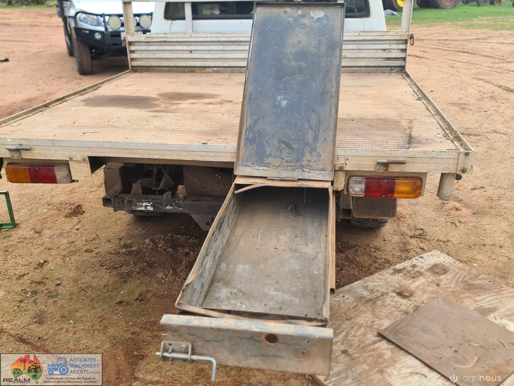 Alloy Ute Tray - photo 4