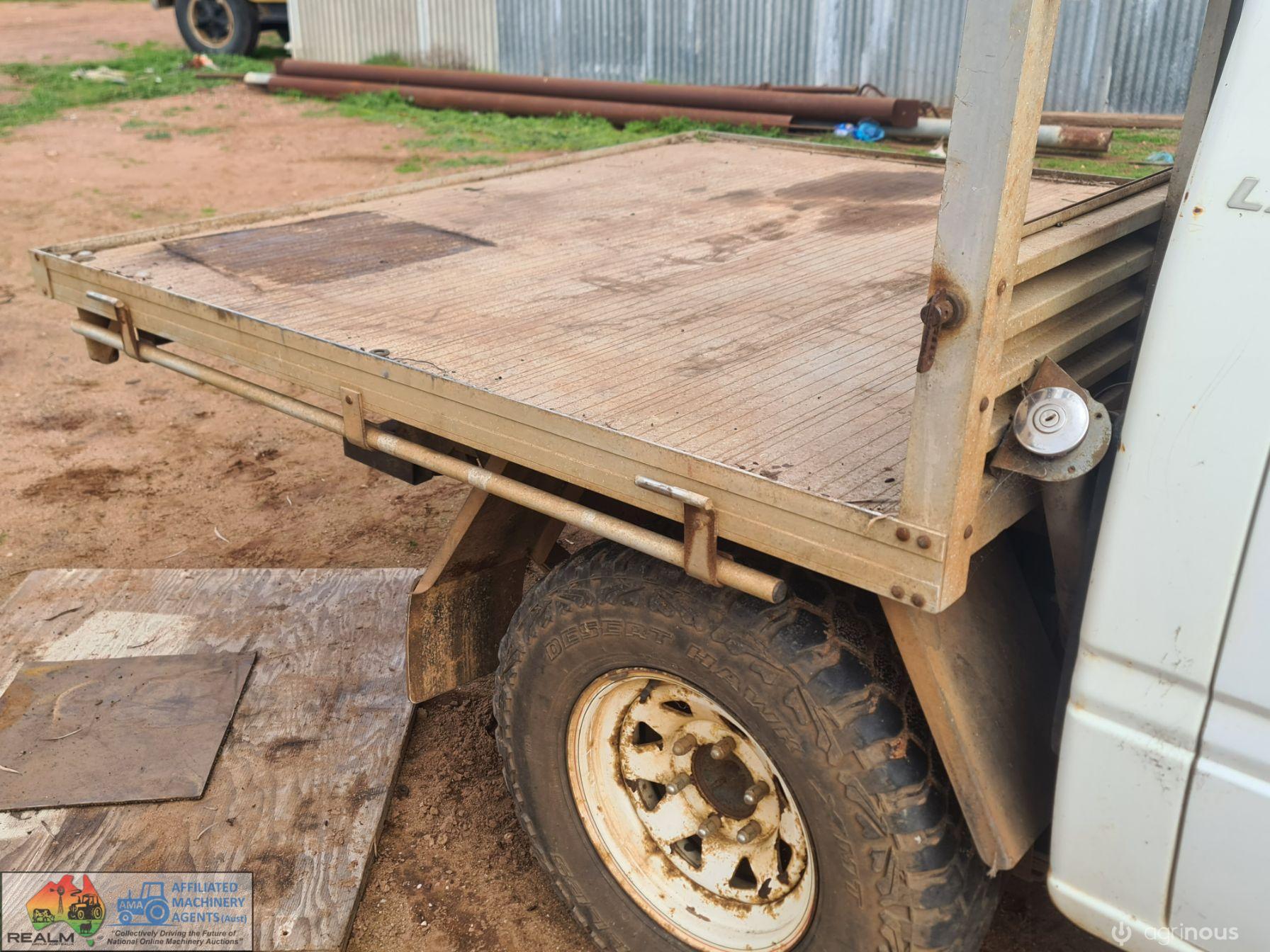 Alloy Ute Tray - photo 2