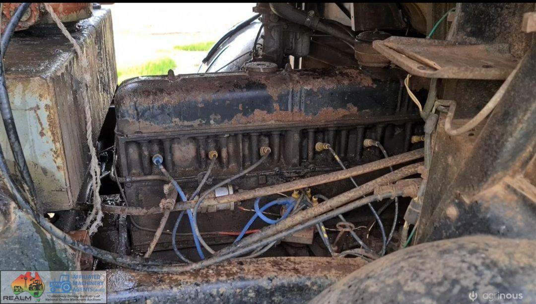 Bedford Truck 300 Petrol Engine