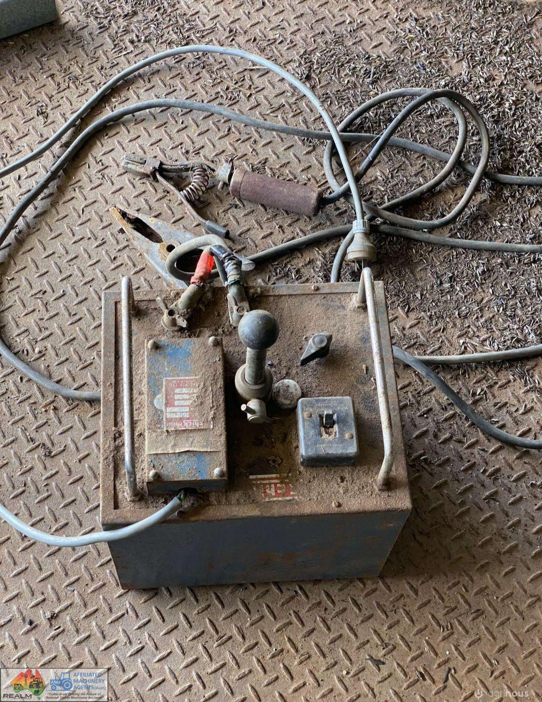 Arc Welder - photo 2