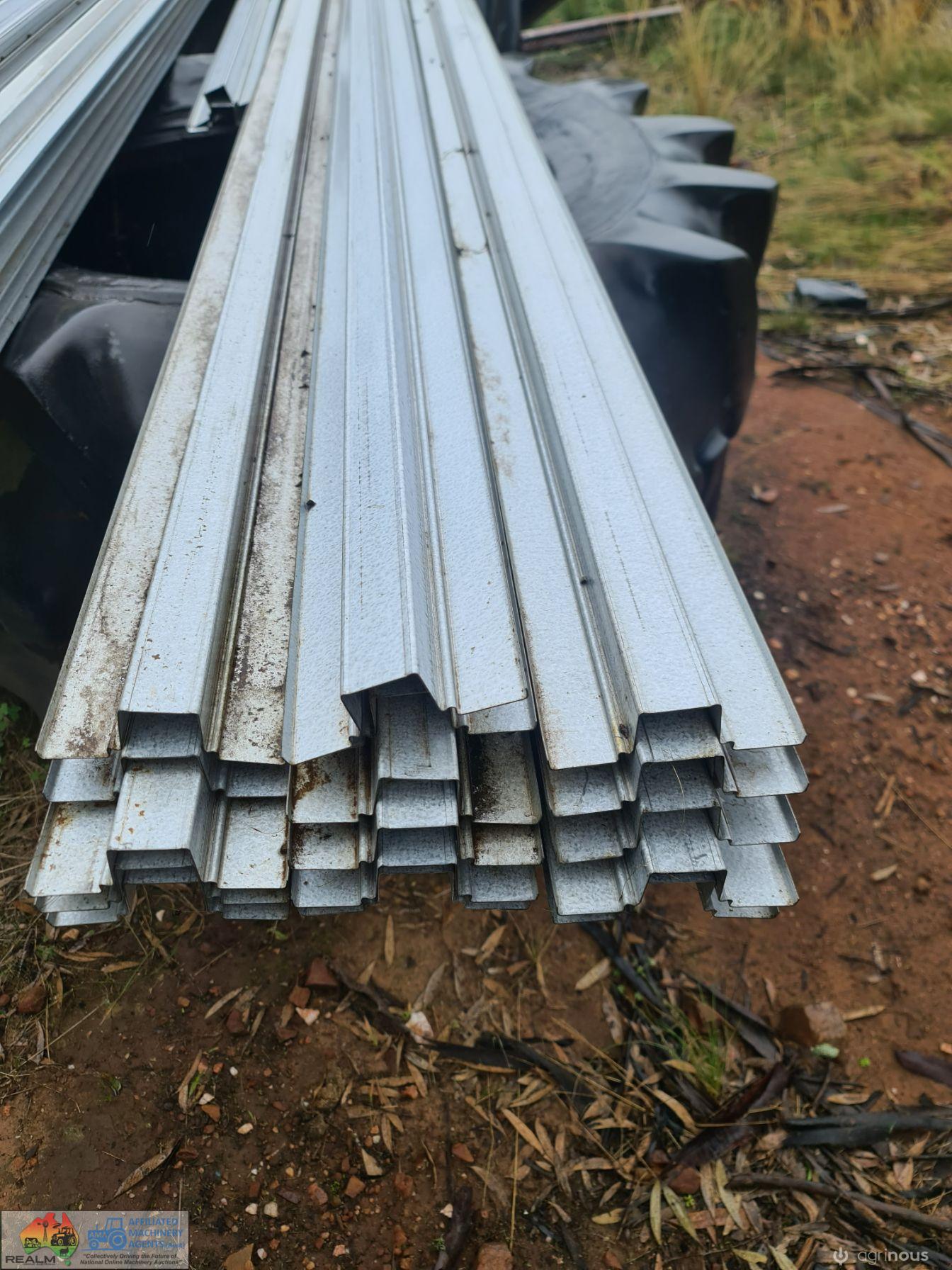 16x 6.0m Lengths of New Steel Top-Hat Battens