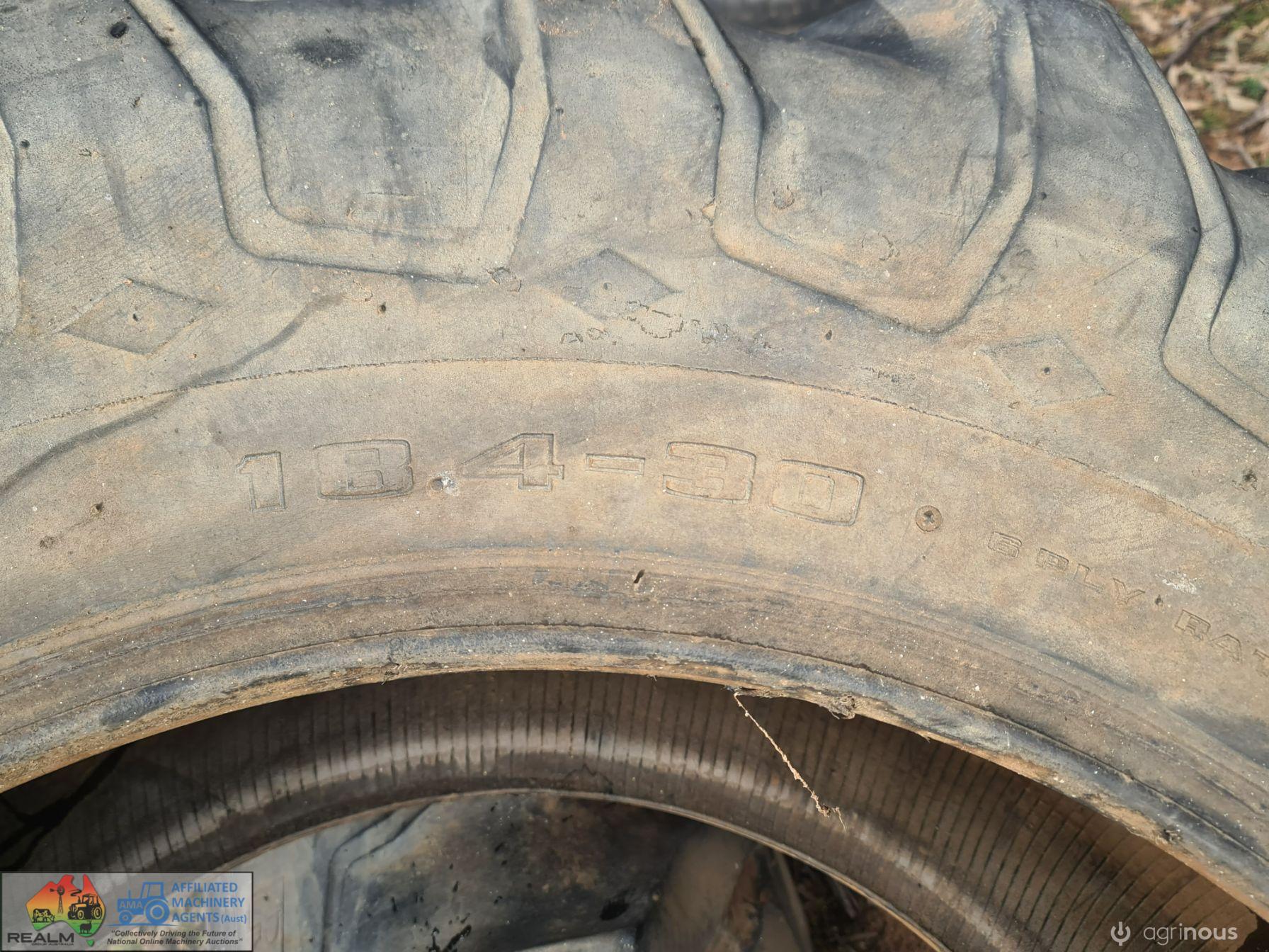 2x Tractor Tyres (18.4 x 30) - photo 3