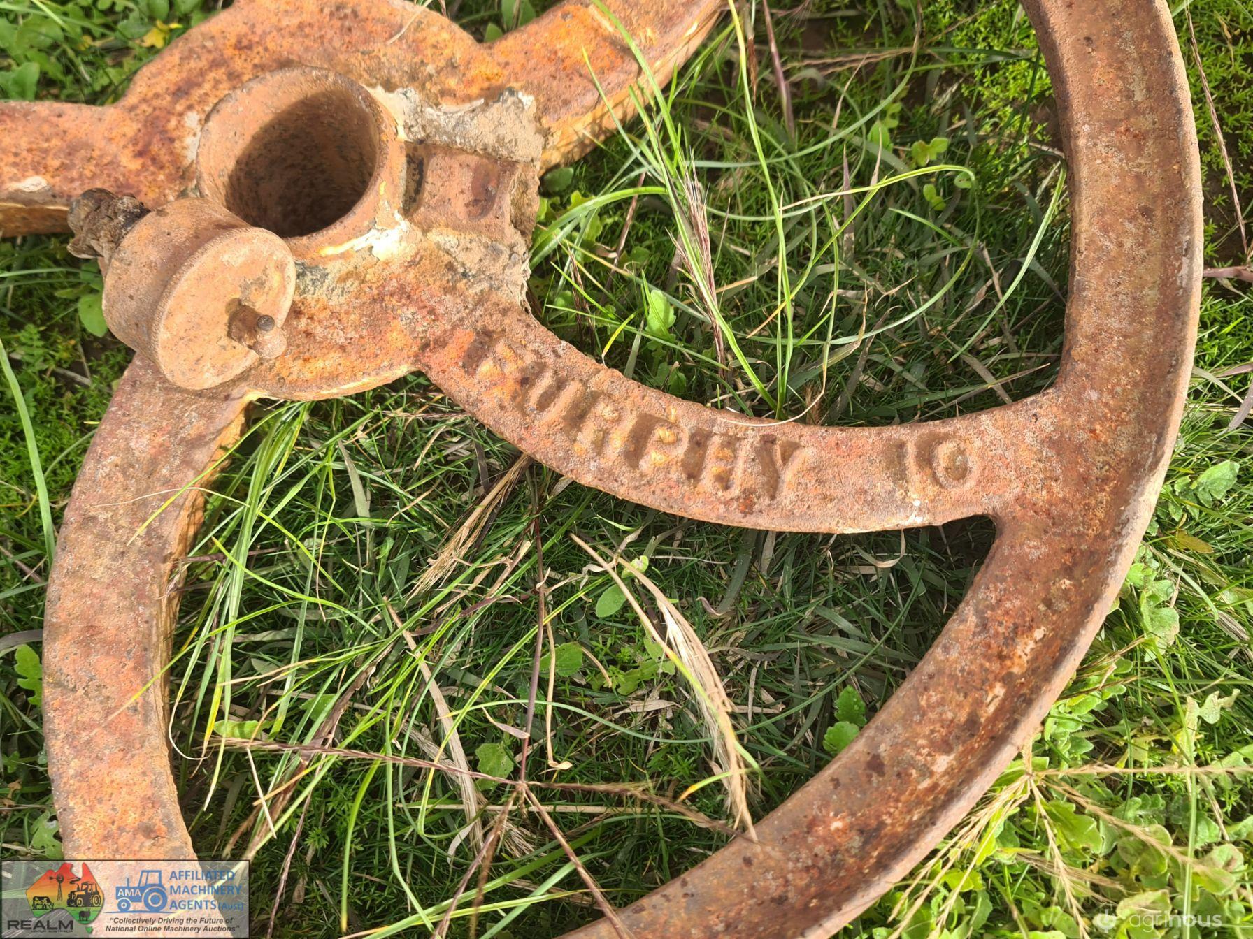 3x Cast Iron Furphy Wheels - photo 2