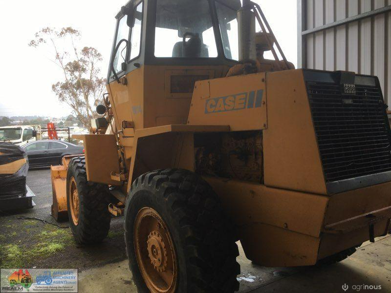 Case W-14 Articulated 4WD Industrial Loader - photo 13