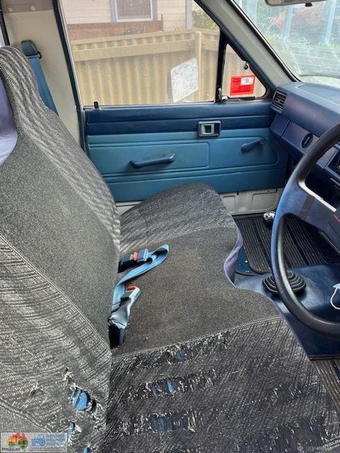 1984 Toyota Hilux 2WD (Low Kms) - photo 12
