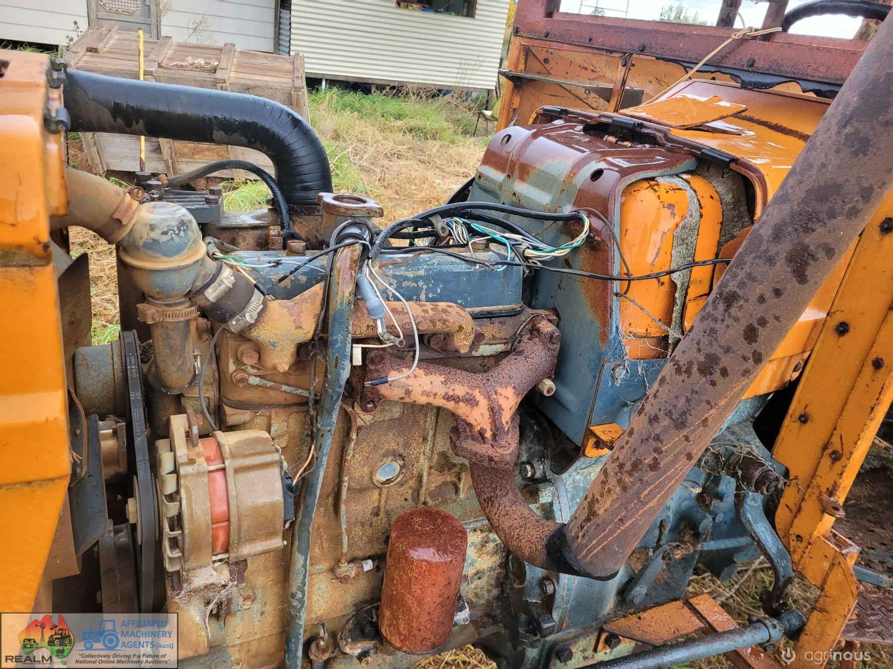 Fiat DT-650 Tractor - photo 3
