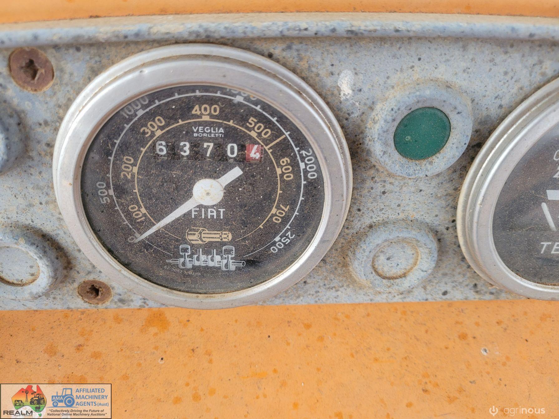Fiat DT-650 Tractor - photo 6