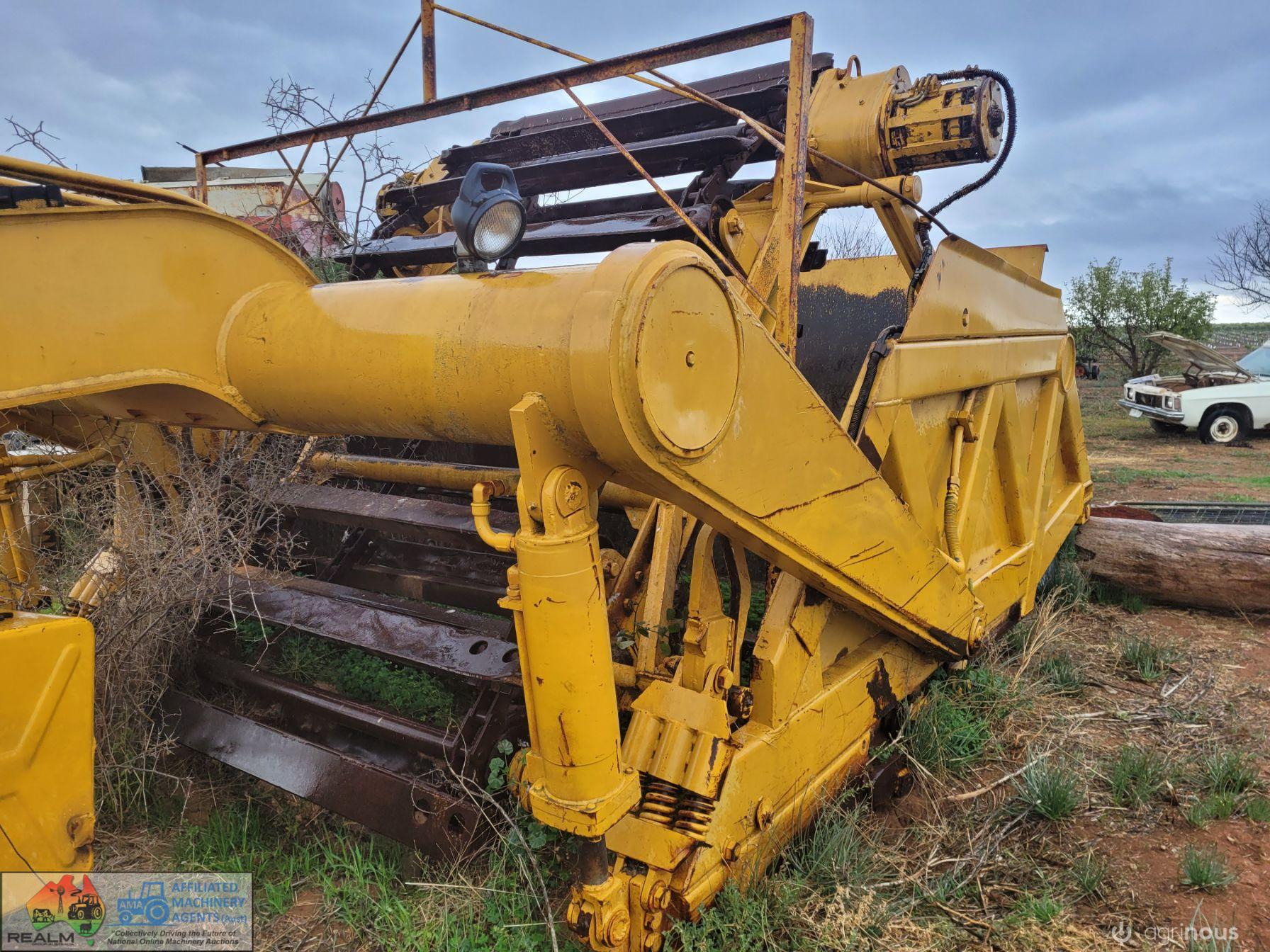 Wabco Excavating Scraper - photo 3