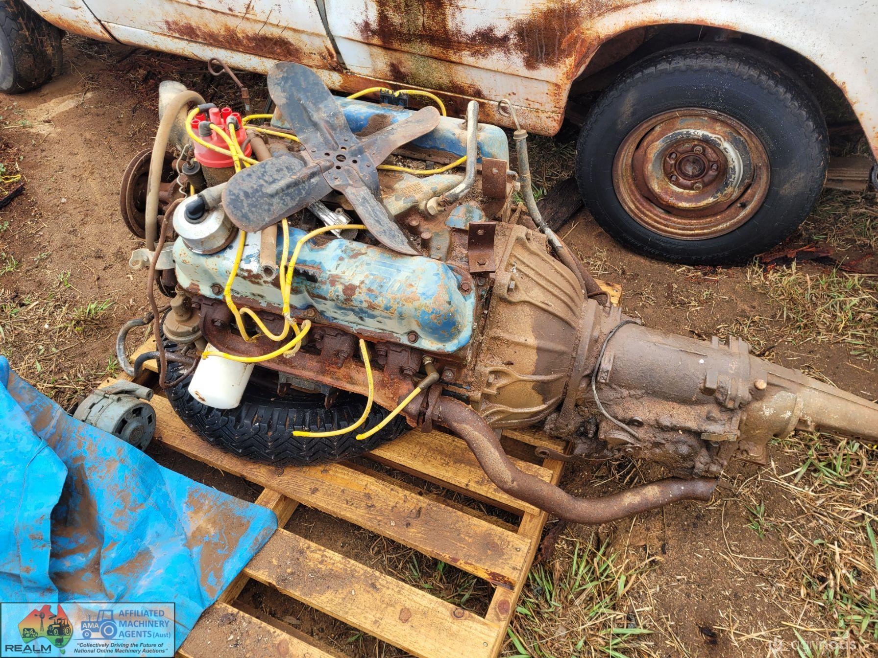 Ford Windsor V8 Engine & Auto Transmission