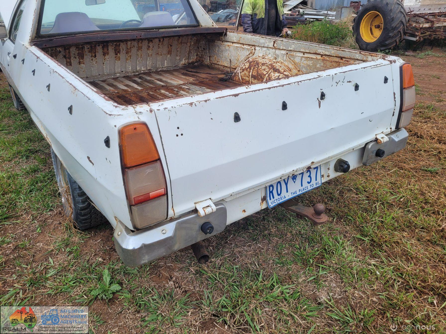 1982 WB Ute 3.3Ltr (202cu) - photo 16