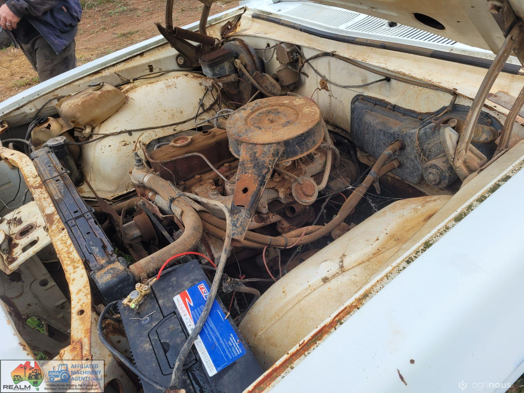 1982 WB Ute 3.3Ltr (202cu) - photo 3