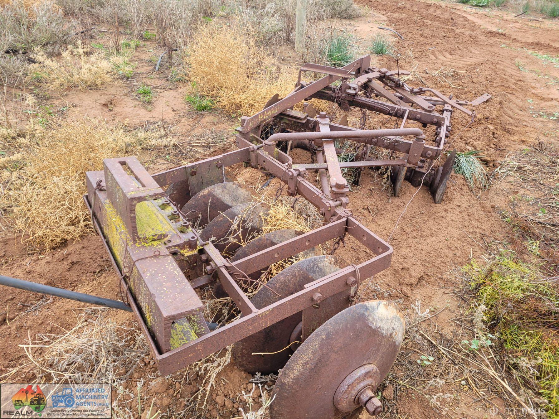 12 Plate Trailing Off-set Discs - photo 2