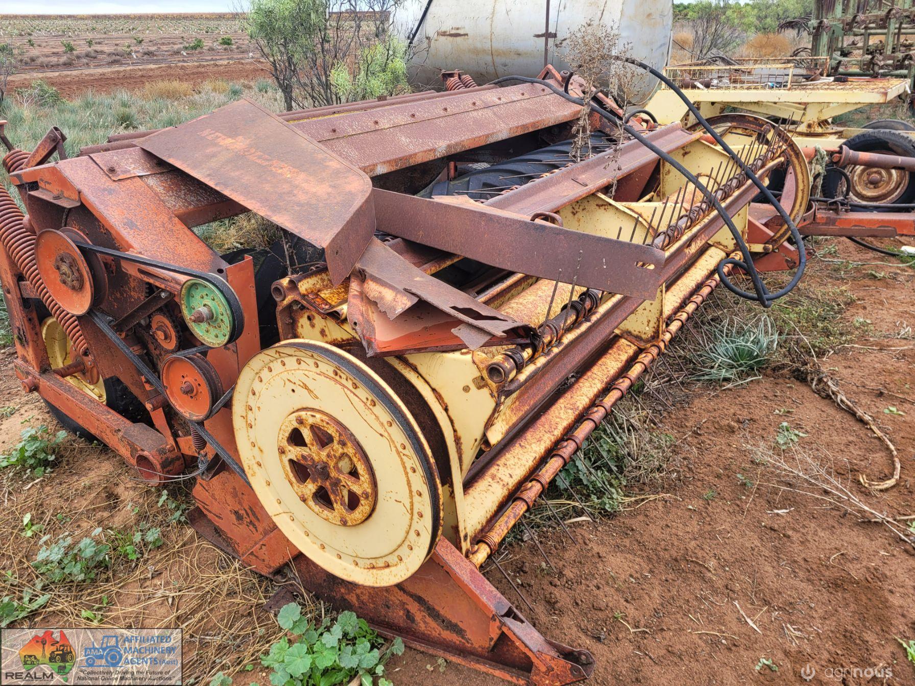 NH 469 Mower Conditioner - photo 2