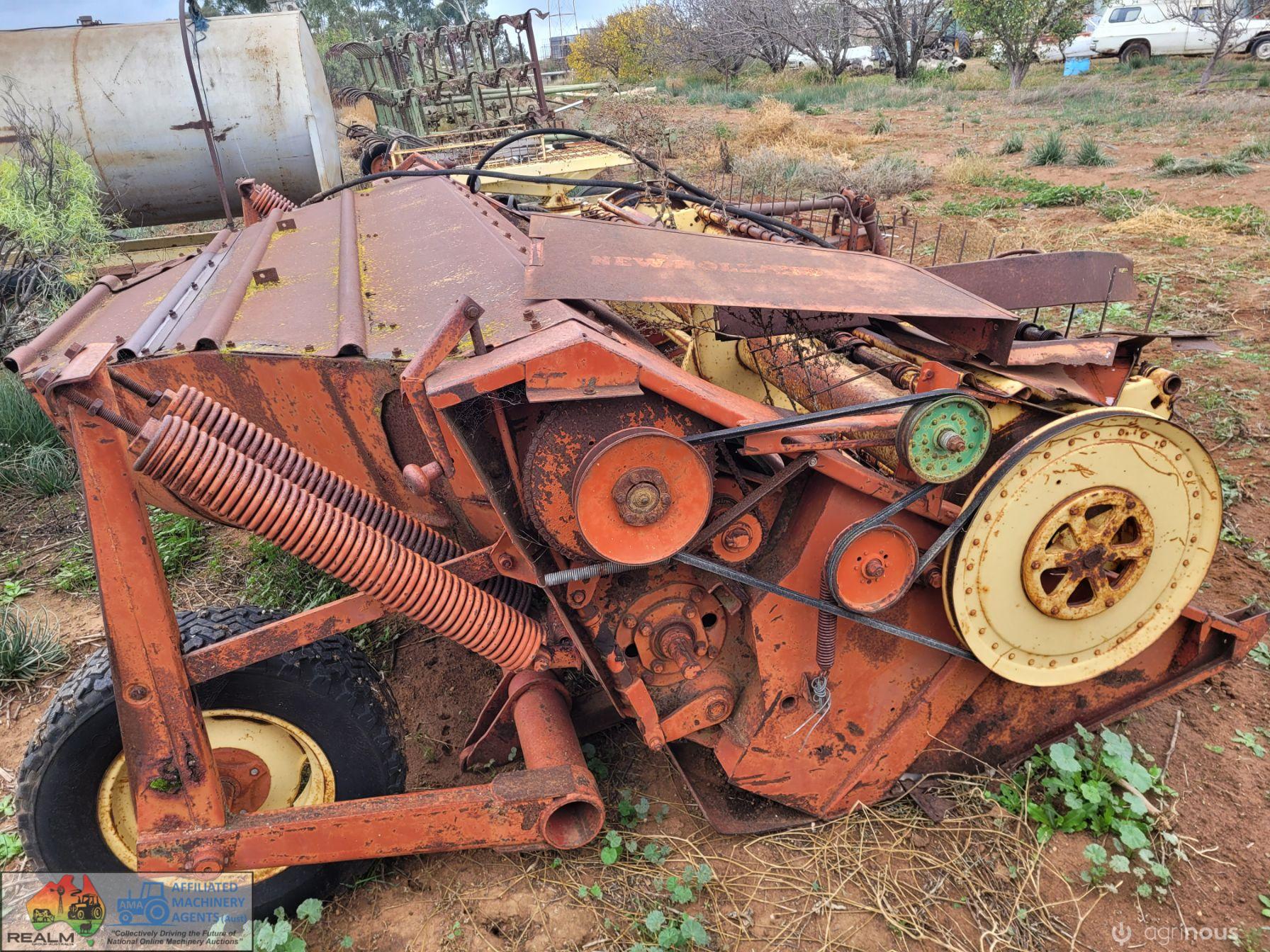 NH 469 Mower Conditioner - photo 5
