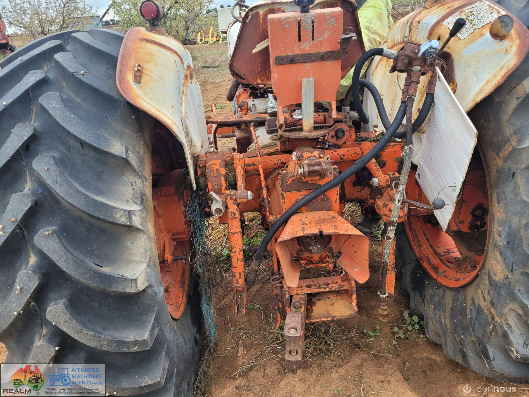 David Brown 885 Tractor - photo 12