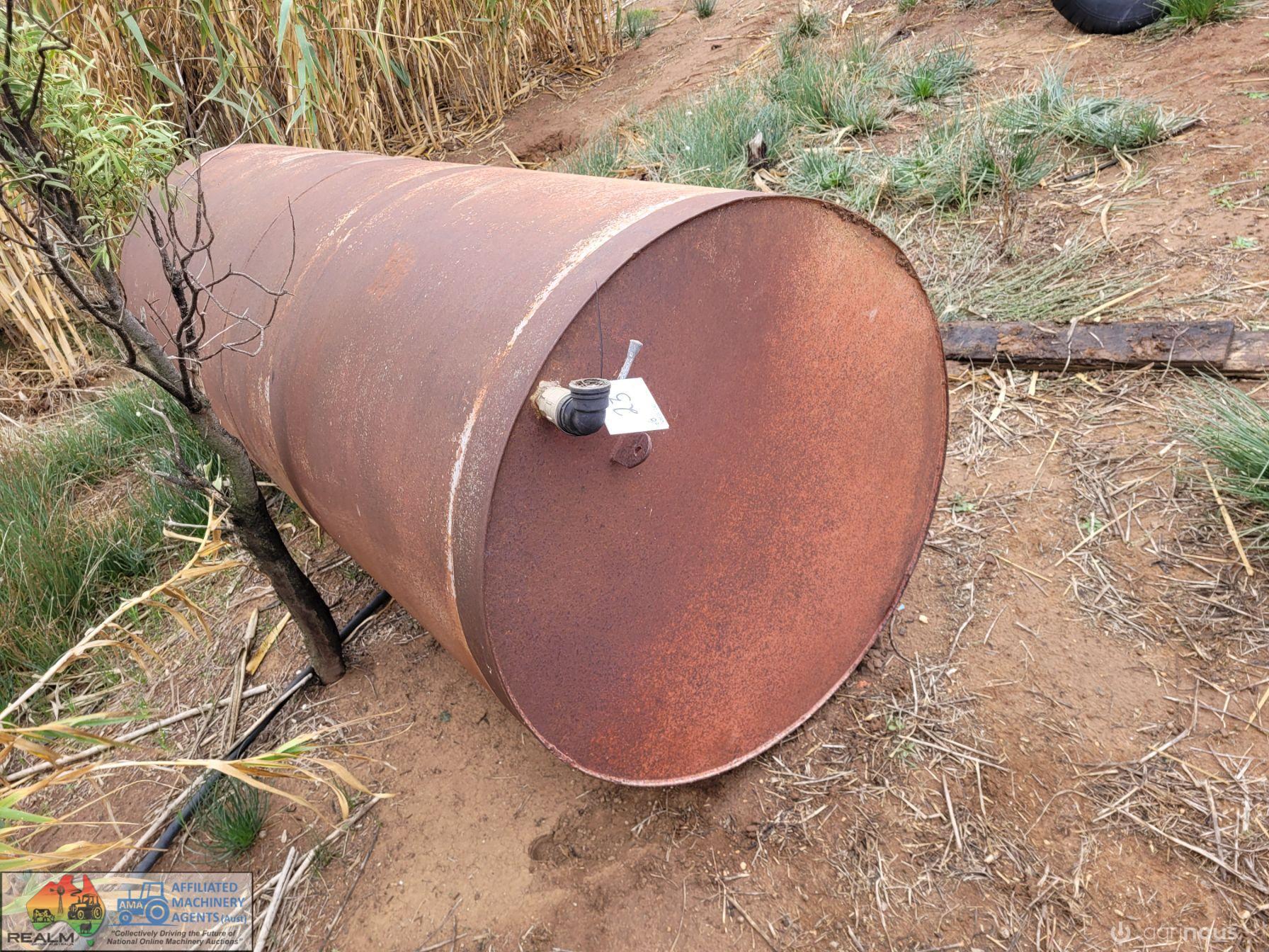 1,500 Ltr Diesel Fuel Tank (8ft x 3ft) - photo 3