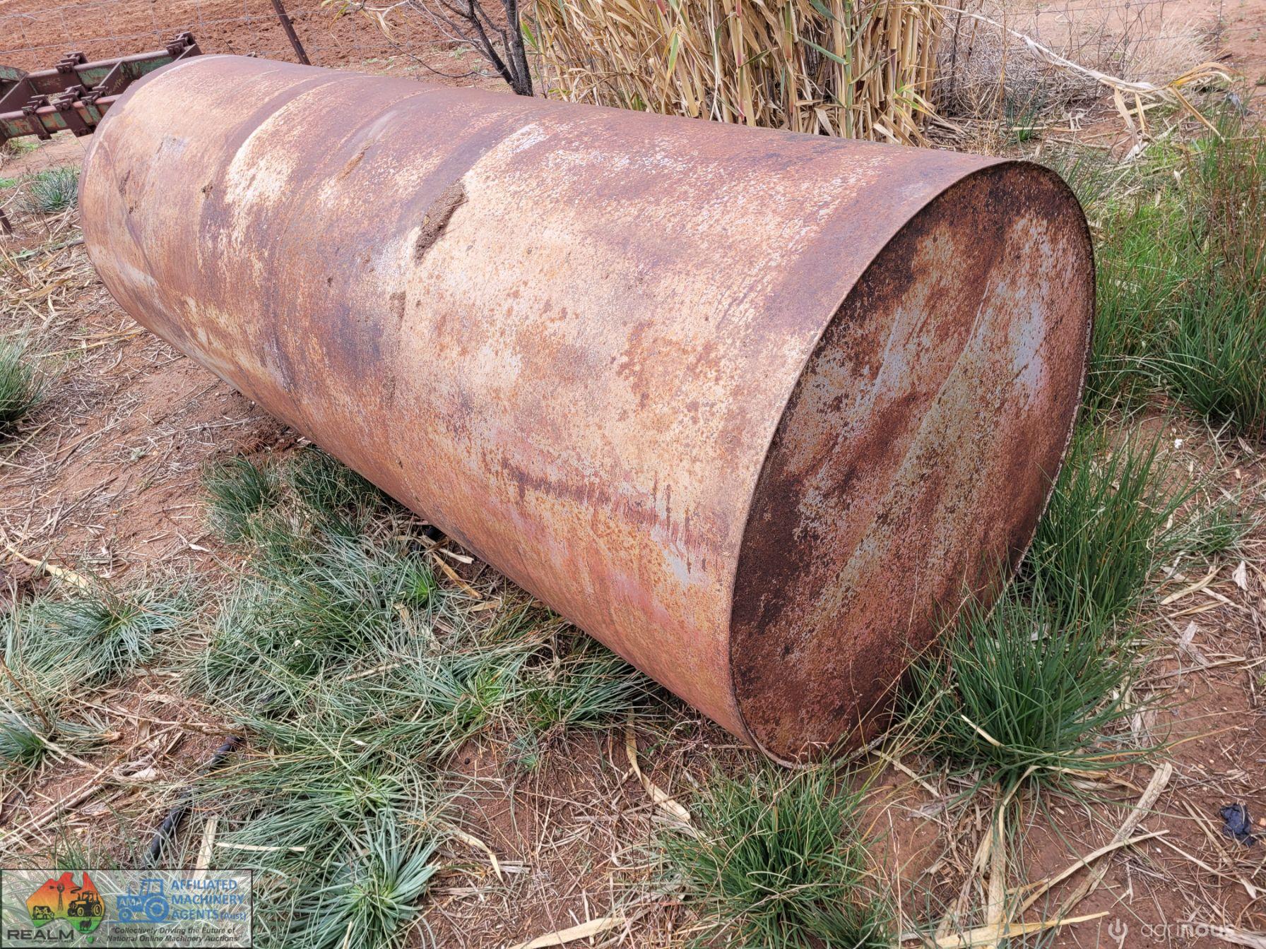 1,500 Ltr Diesel Fuel Tank (8ft x 3ft) - photo 2