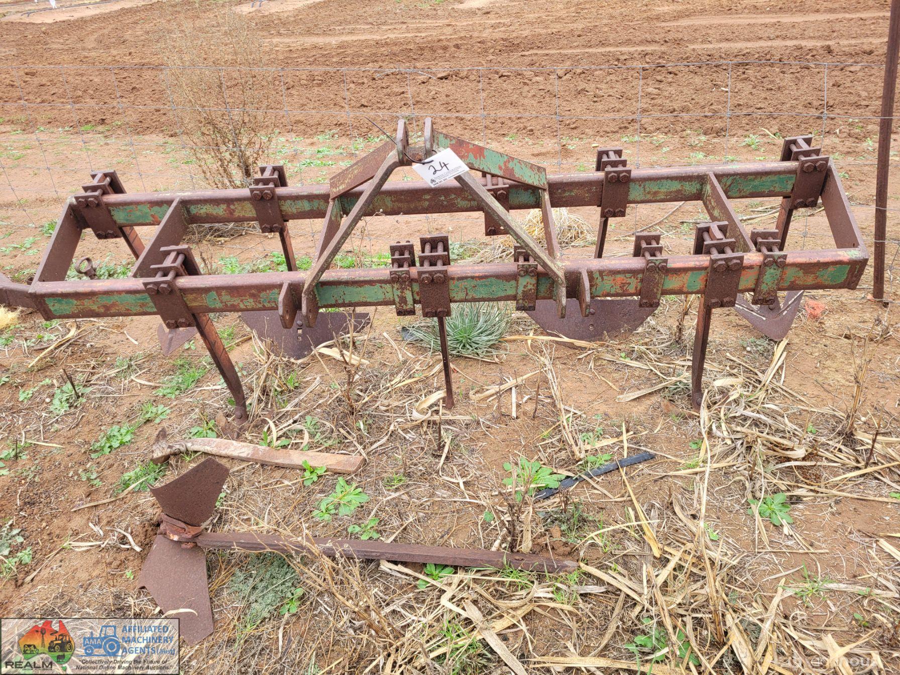 3pl Toolbar Cultivator with Hilling Plates 2.4m (8ft) - photo 4