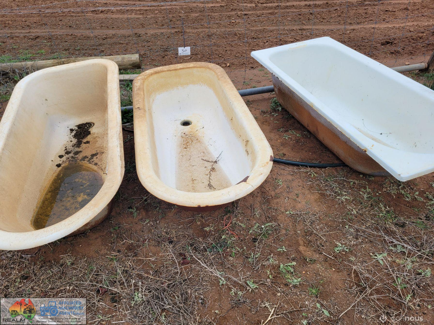 3x Cast Iron Baths