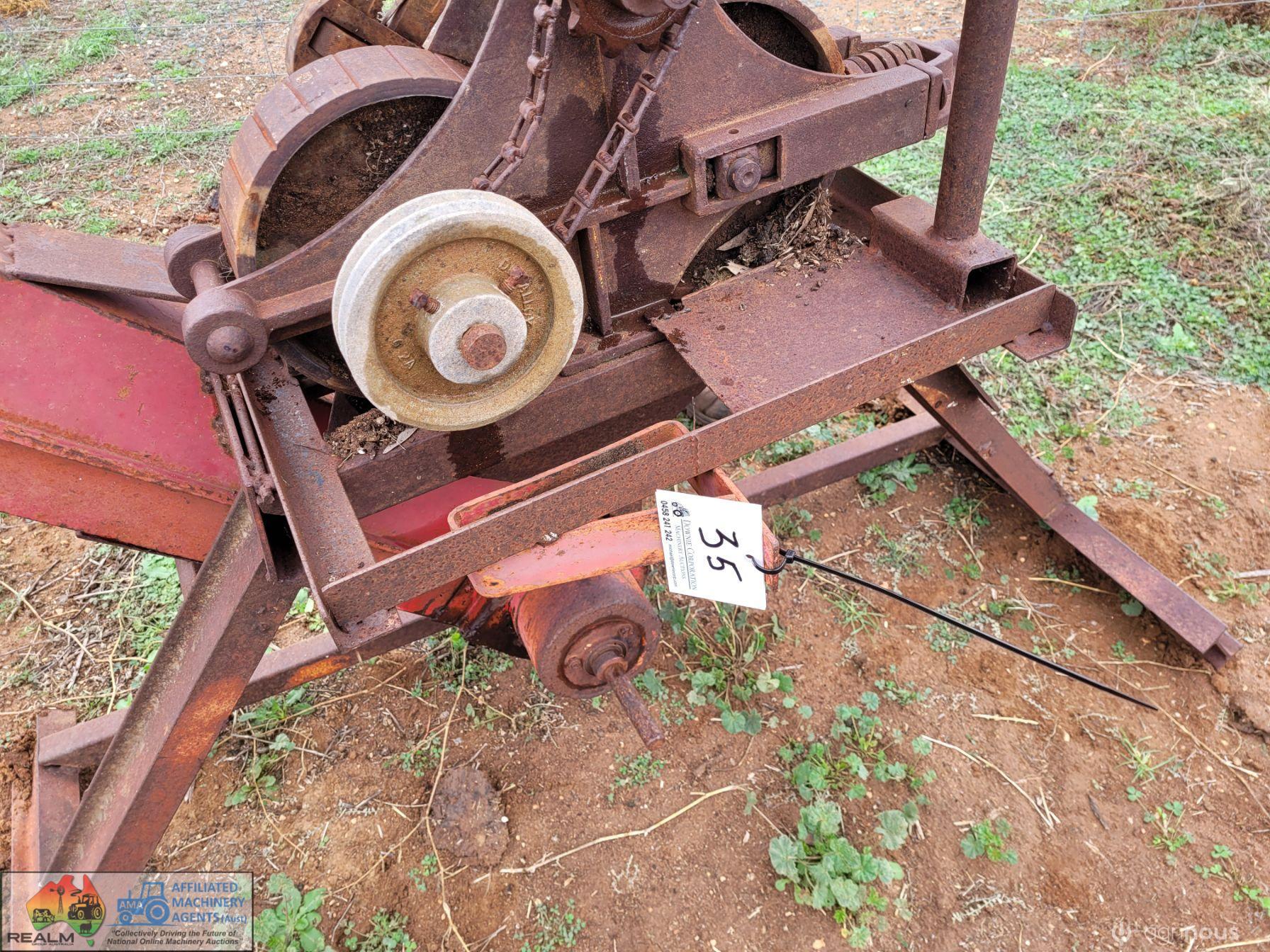 Grain Roller Mill with Elevator (turns over) - photo 3