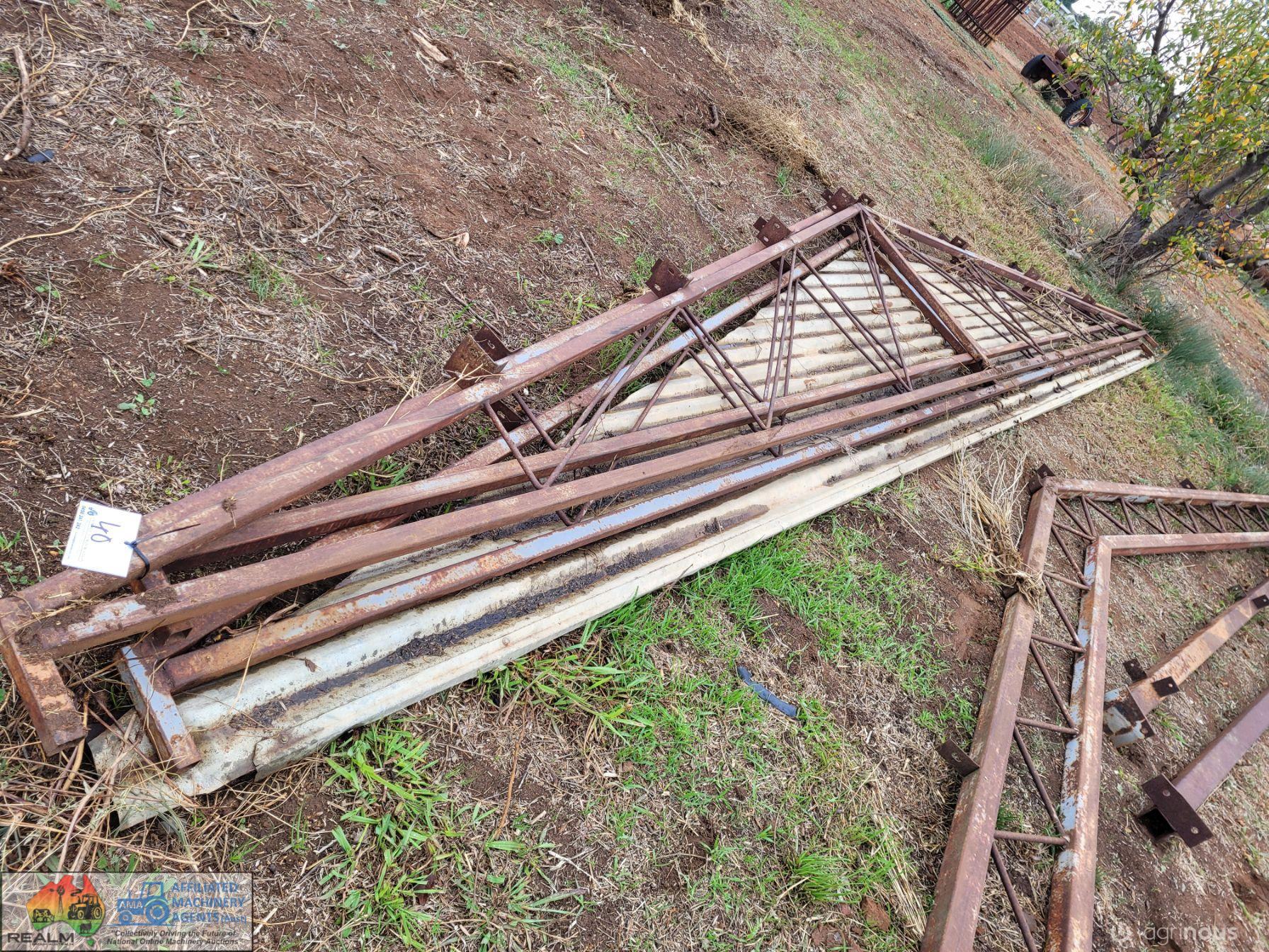 3x 24ft 5" Roof Trusses - photo 3