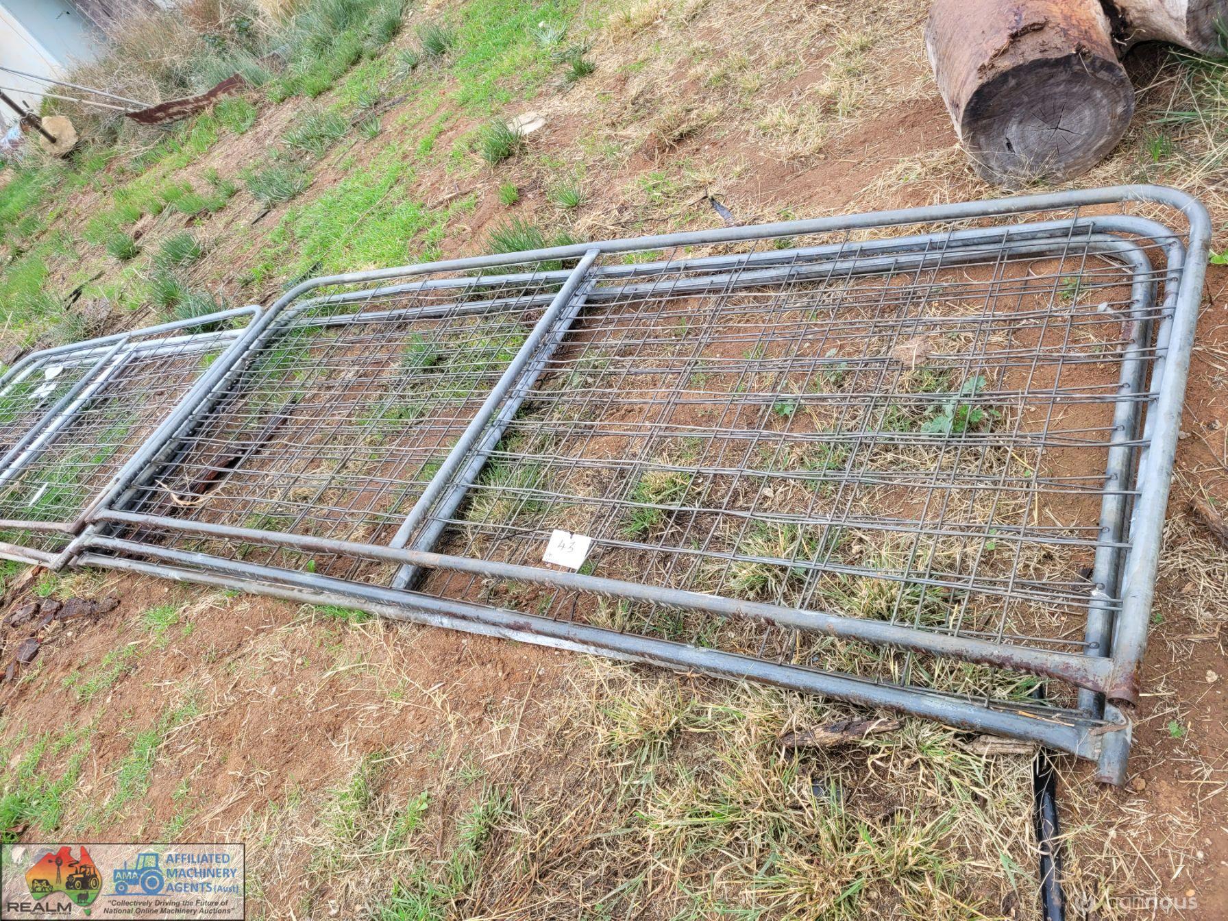 4x 10ft Weldmesh Gates - photo 2