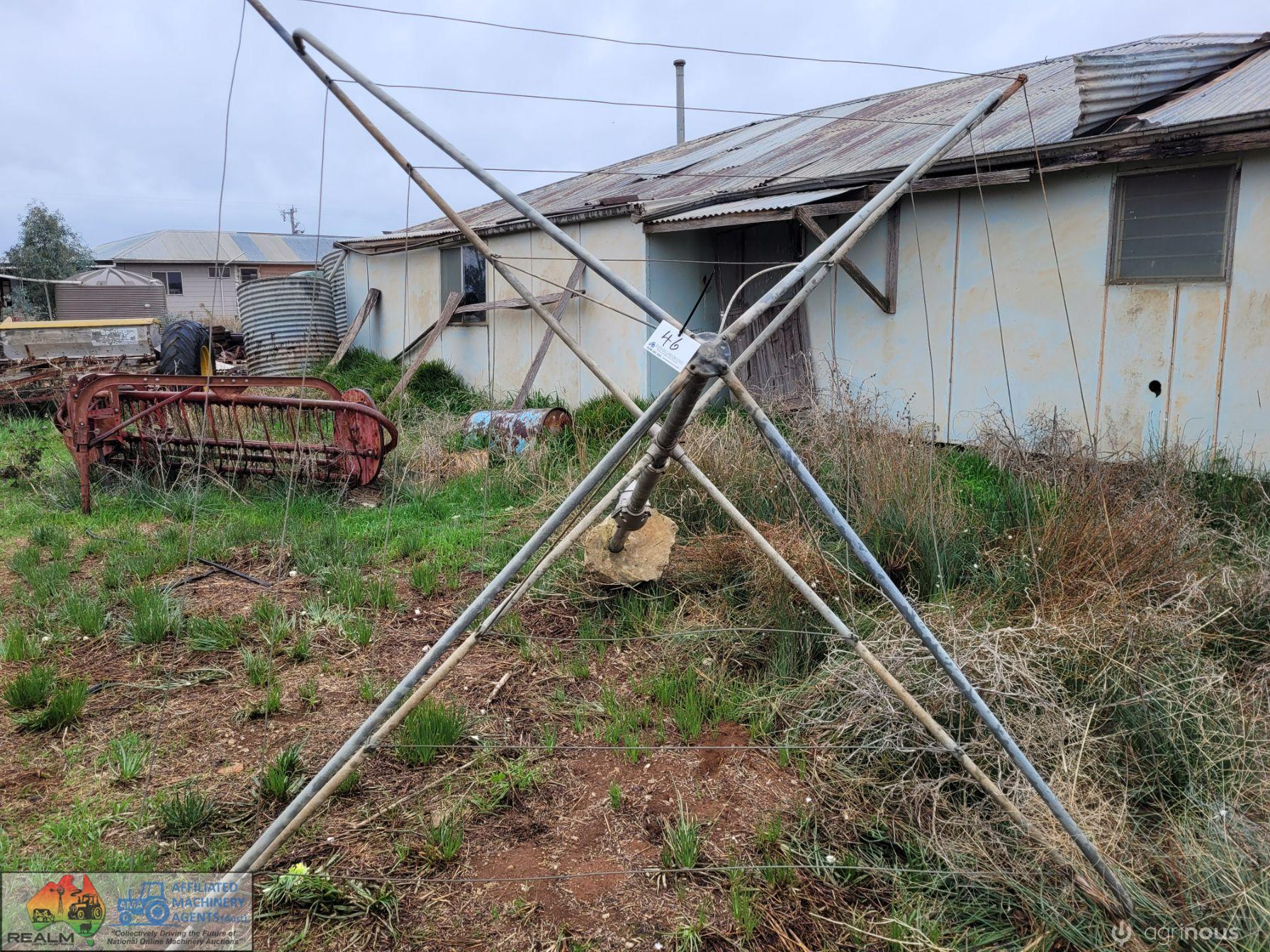 Hills Hoist Clothesline - photo 2