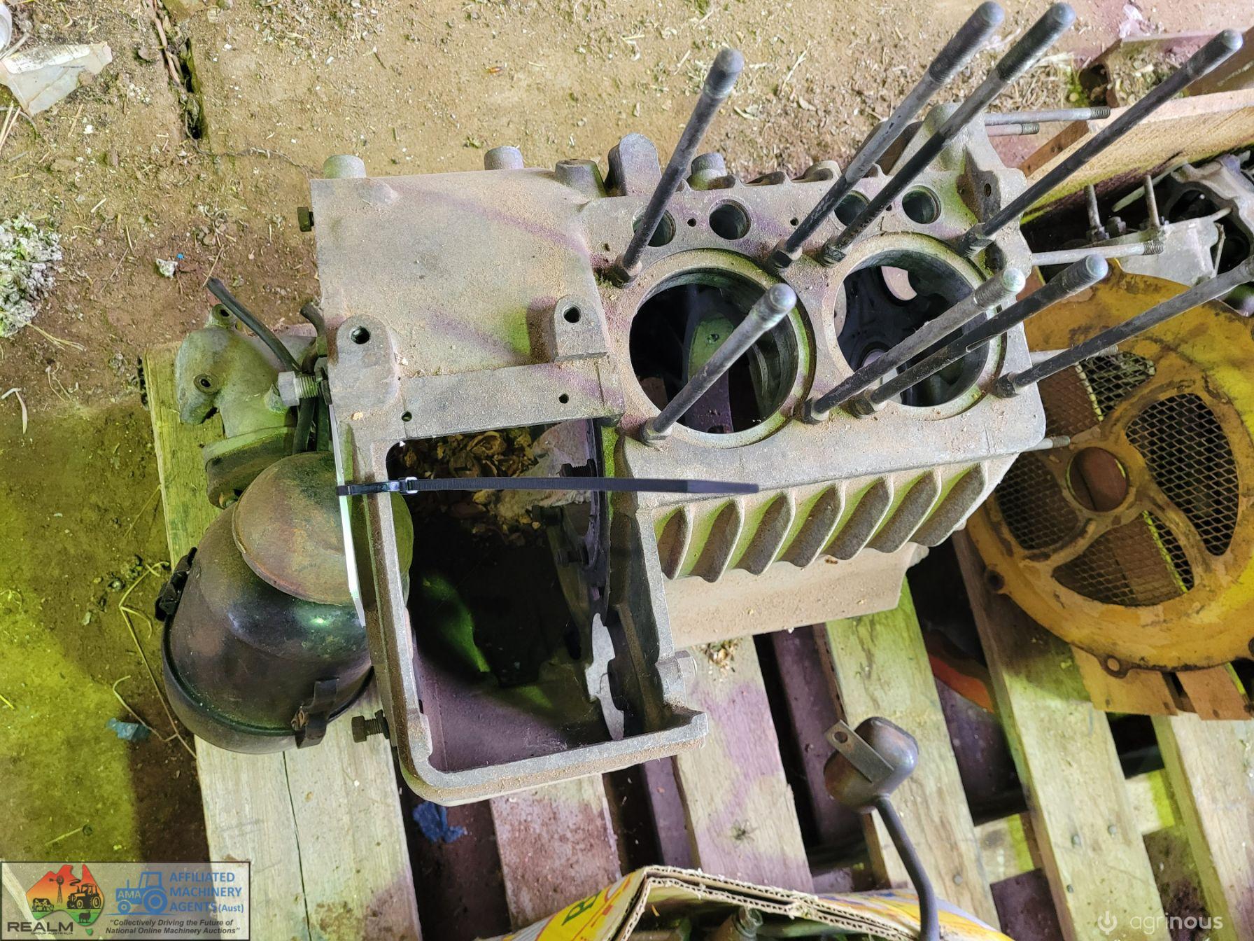 Robin Twin Cyl. Diesel Mtr. (Complete in Parts) - photo 2