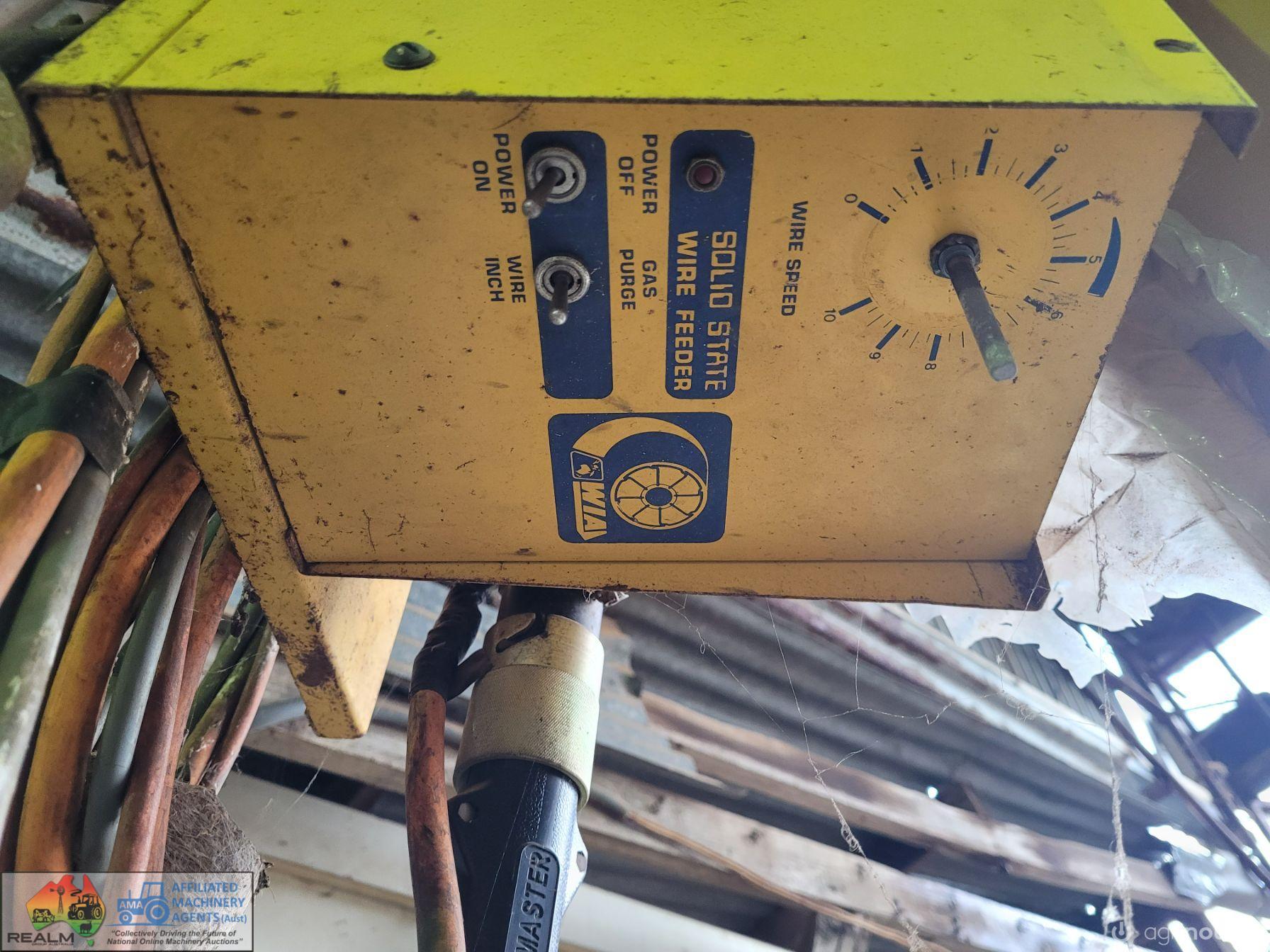 WIA CP-18 Weldmatic 250 Amp MIG Welder - photo 4