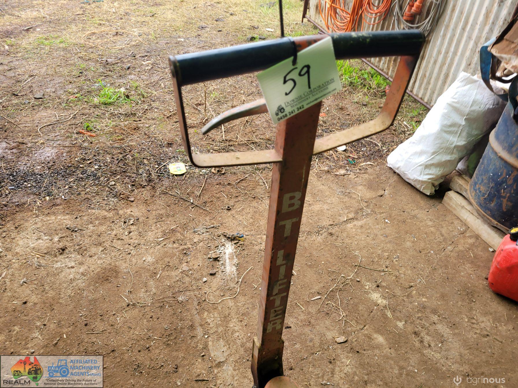 Pallet Trolley Jack (Good working cond) - photo 4
