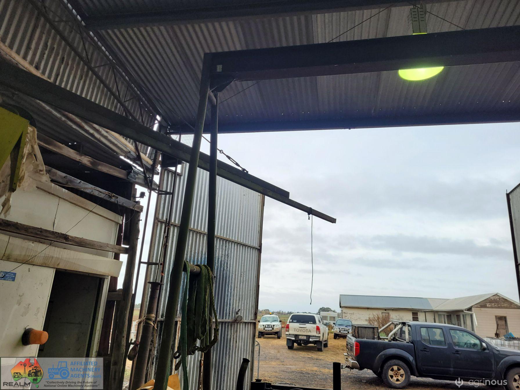 Large W/shop Gantry with 2ton Endless Chain - photo 6