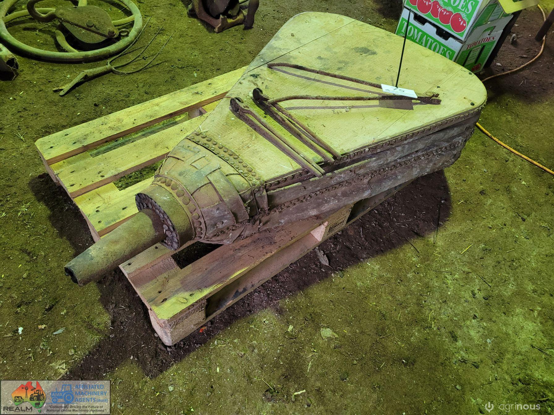 Large Antique Blacksmith's Bellows - photo 4