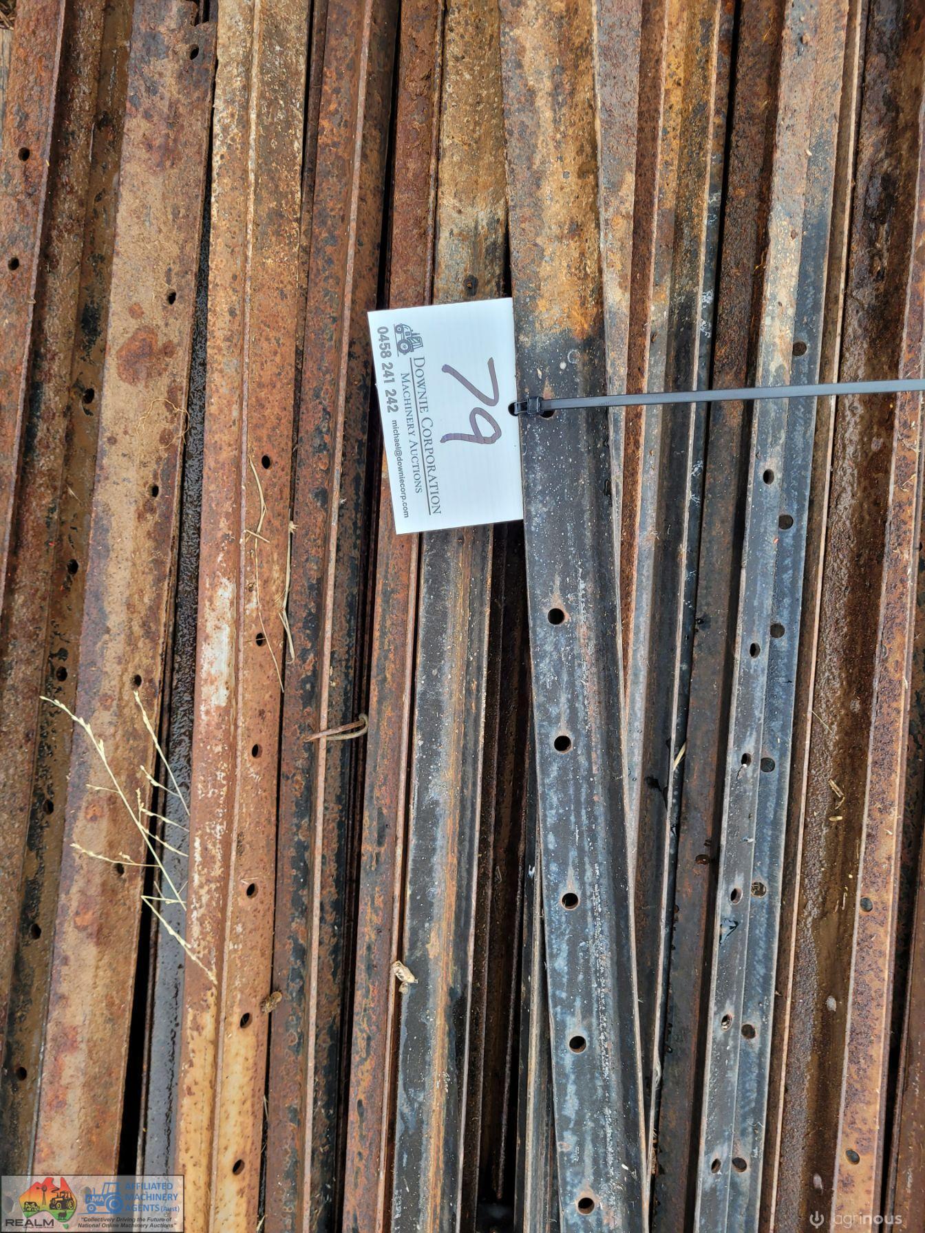 50x Used Star Posts (all straight) - photo 2