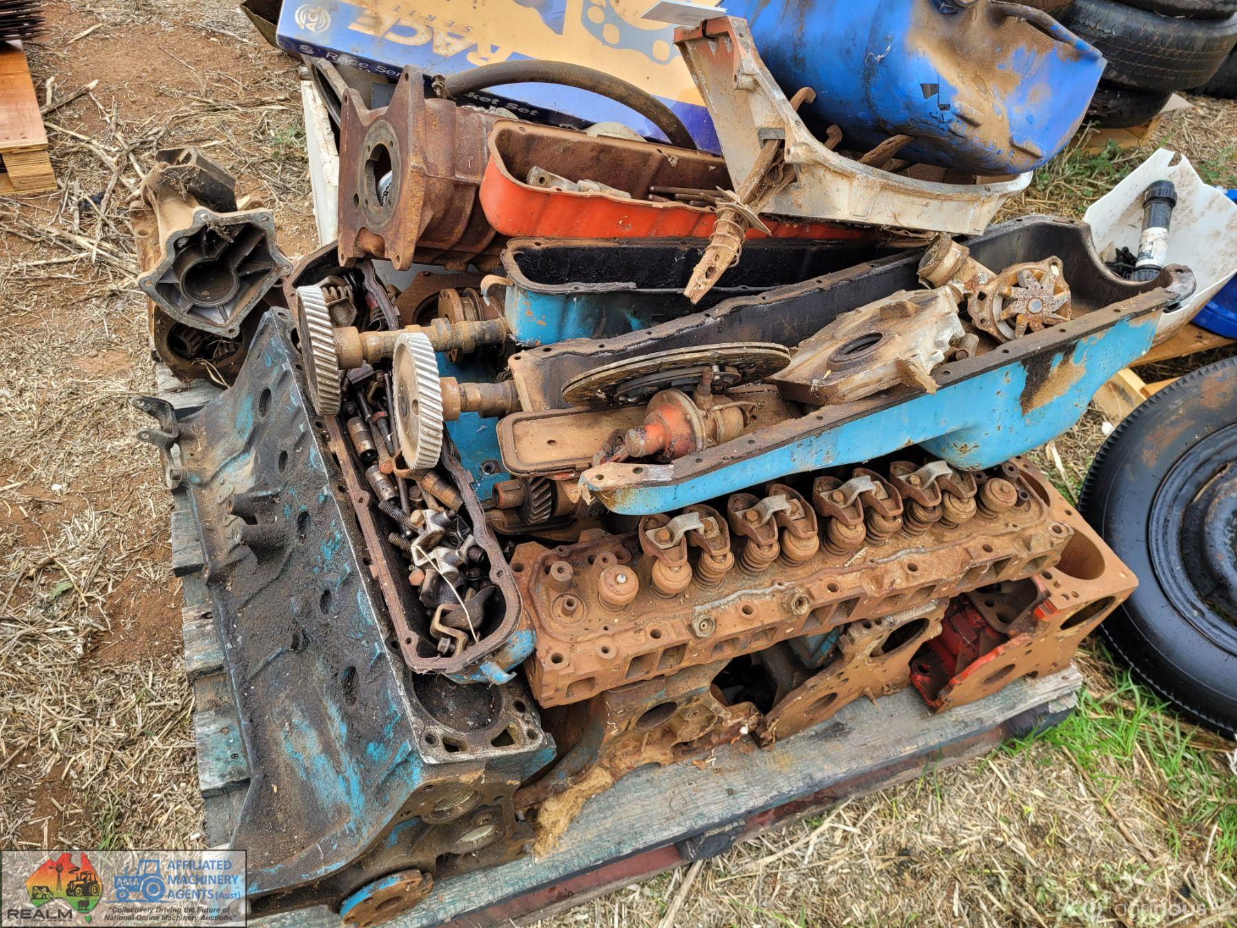 Pallet of Holden Engine & Gearbox Parts - photo 5