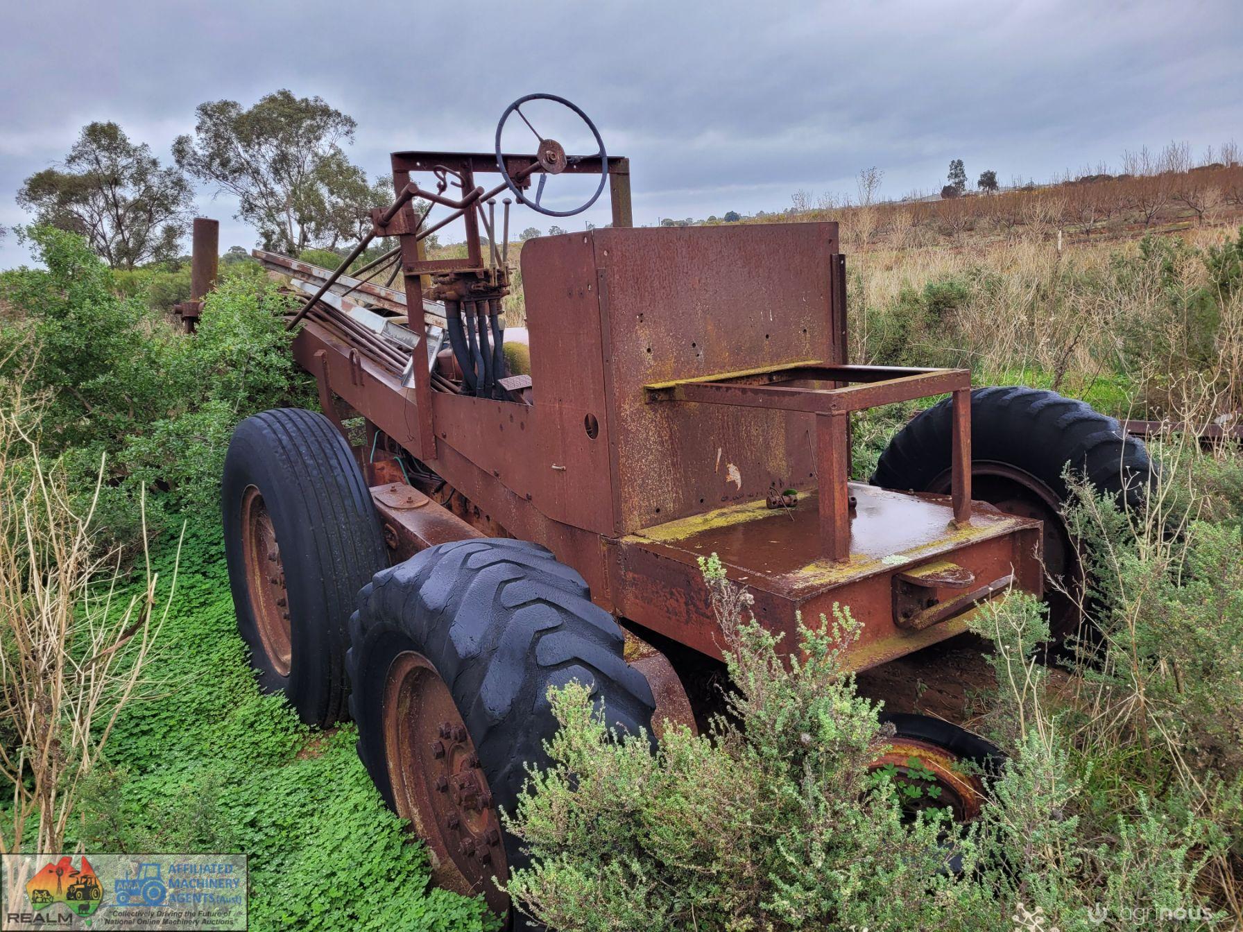 International AW7D Road Grader (Parts)