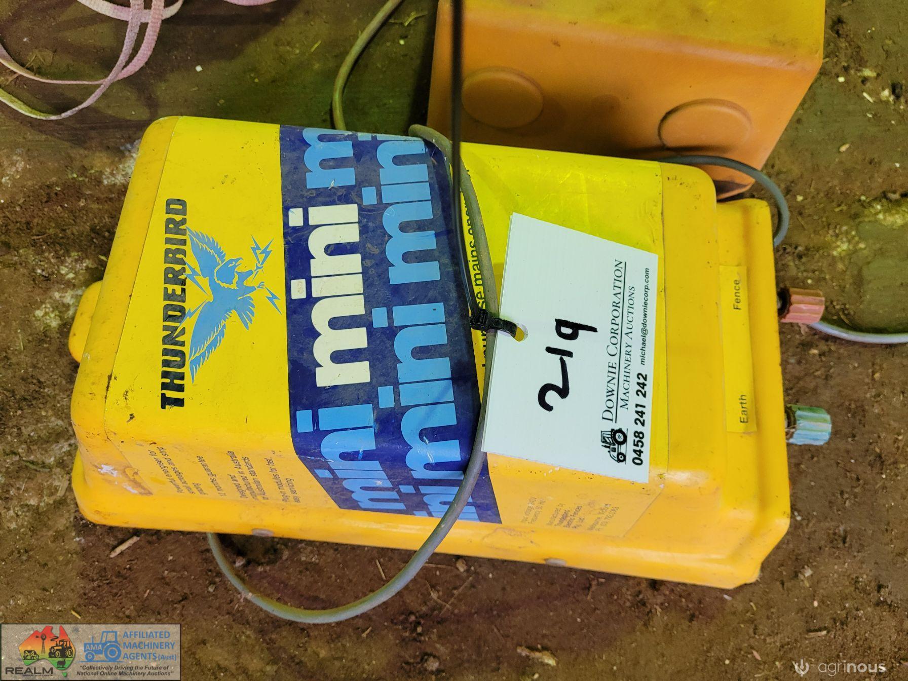 2x Mains Power Fence energizers & Hot Tape - photo 3