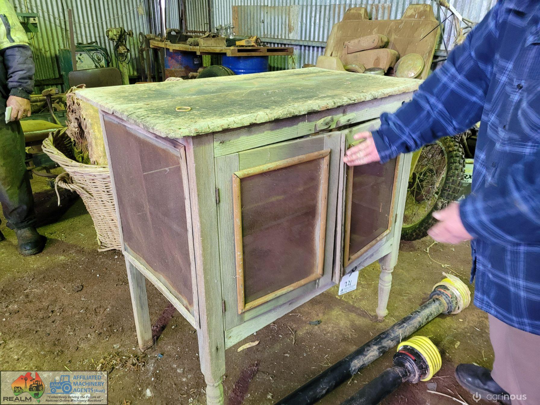 Vintage Timber Meat Safe (Good Cond.) - photo 2
