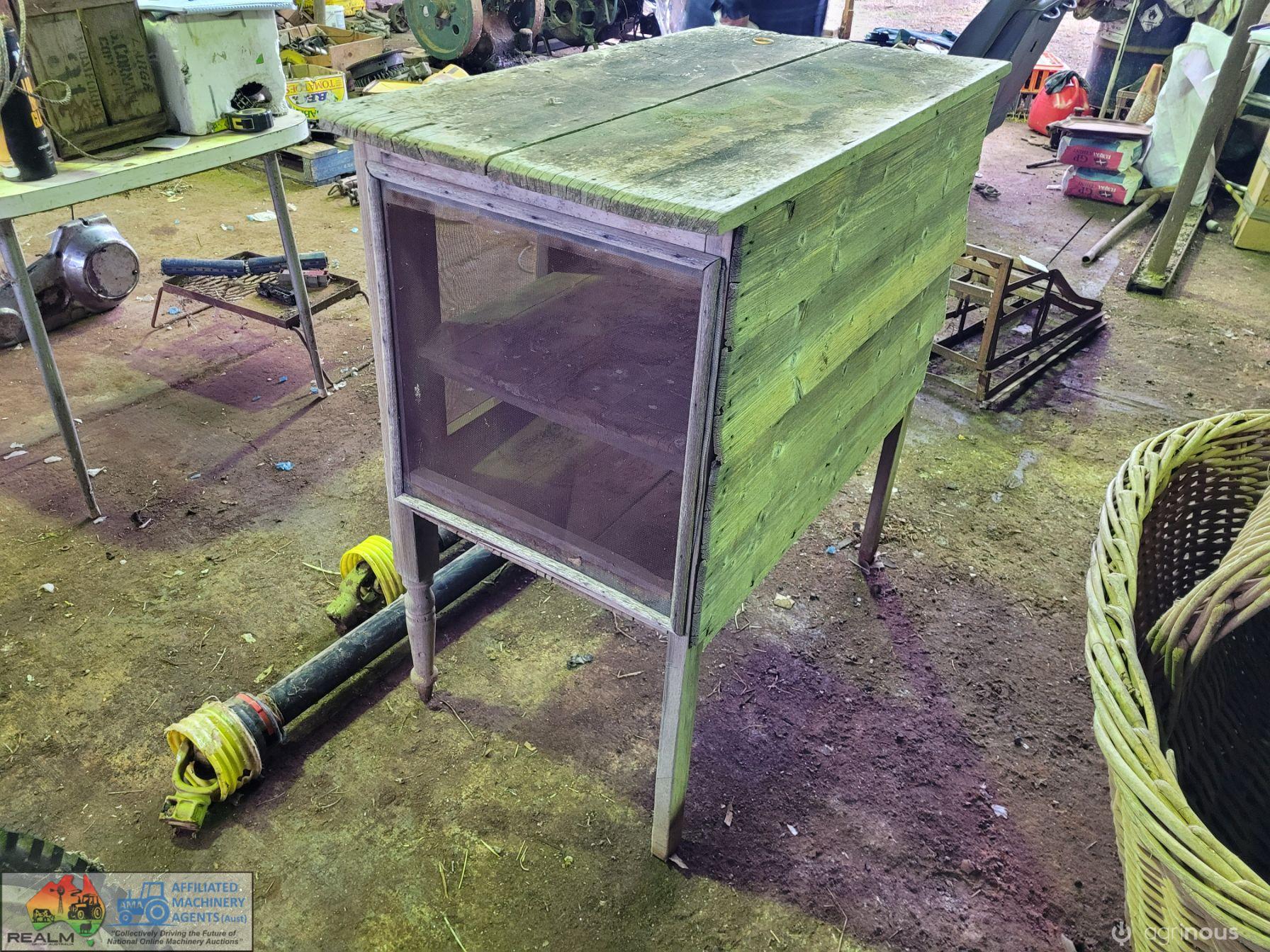 Vintage Timber Meat Safe (Good Cond.) - photo 6