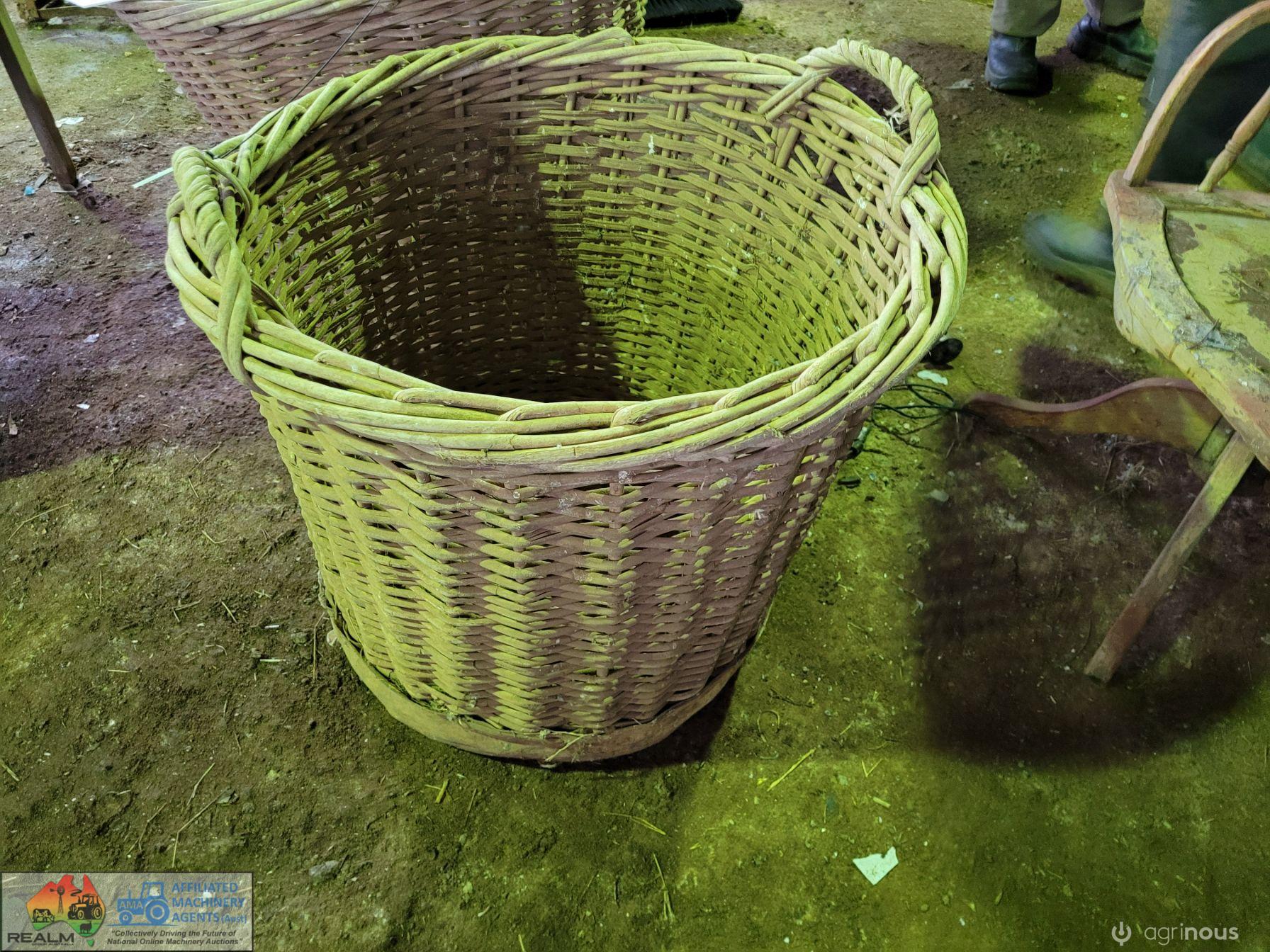 Large Round H/duty Wicker Wool Basket - photo 3