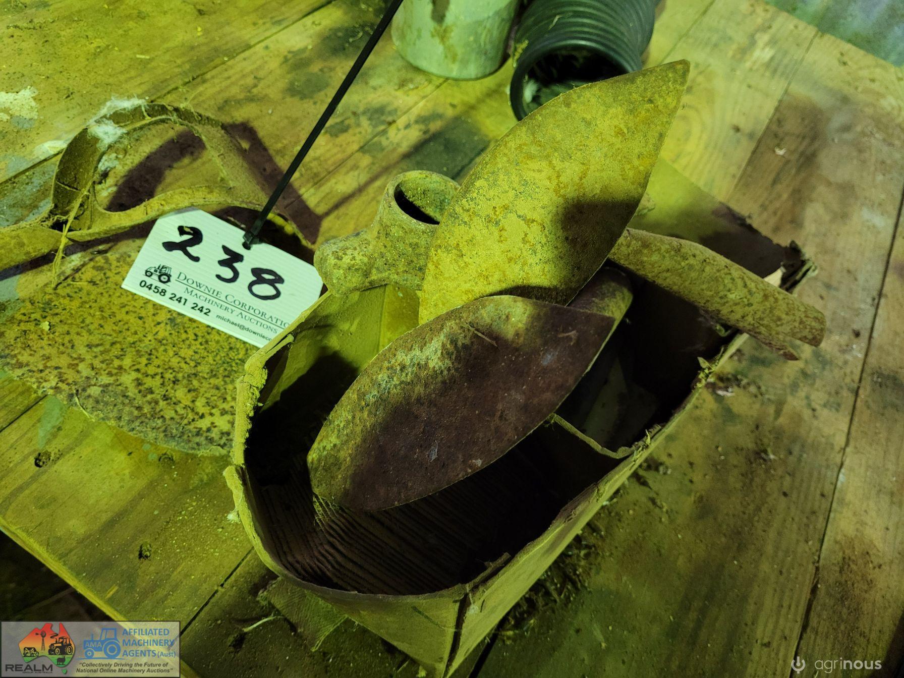 Assorted Header Knife Blades - photo 3