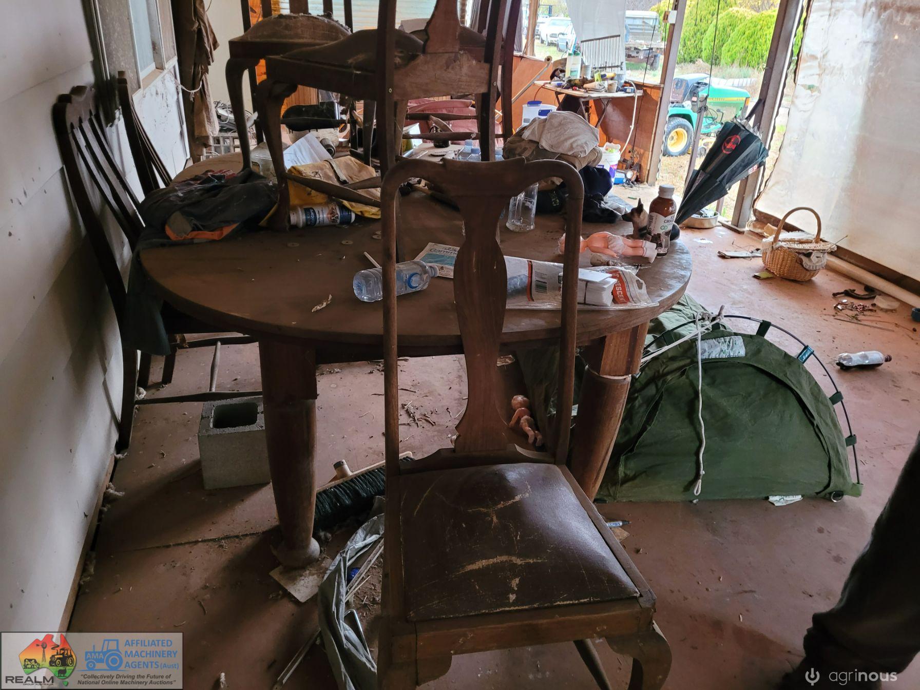 Timber Extension Table & Chairs - photo 4