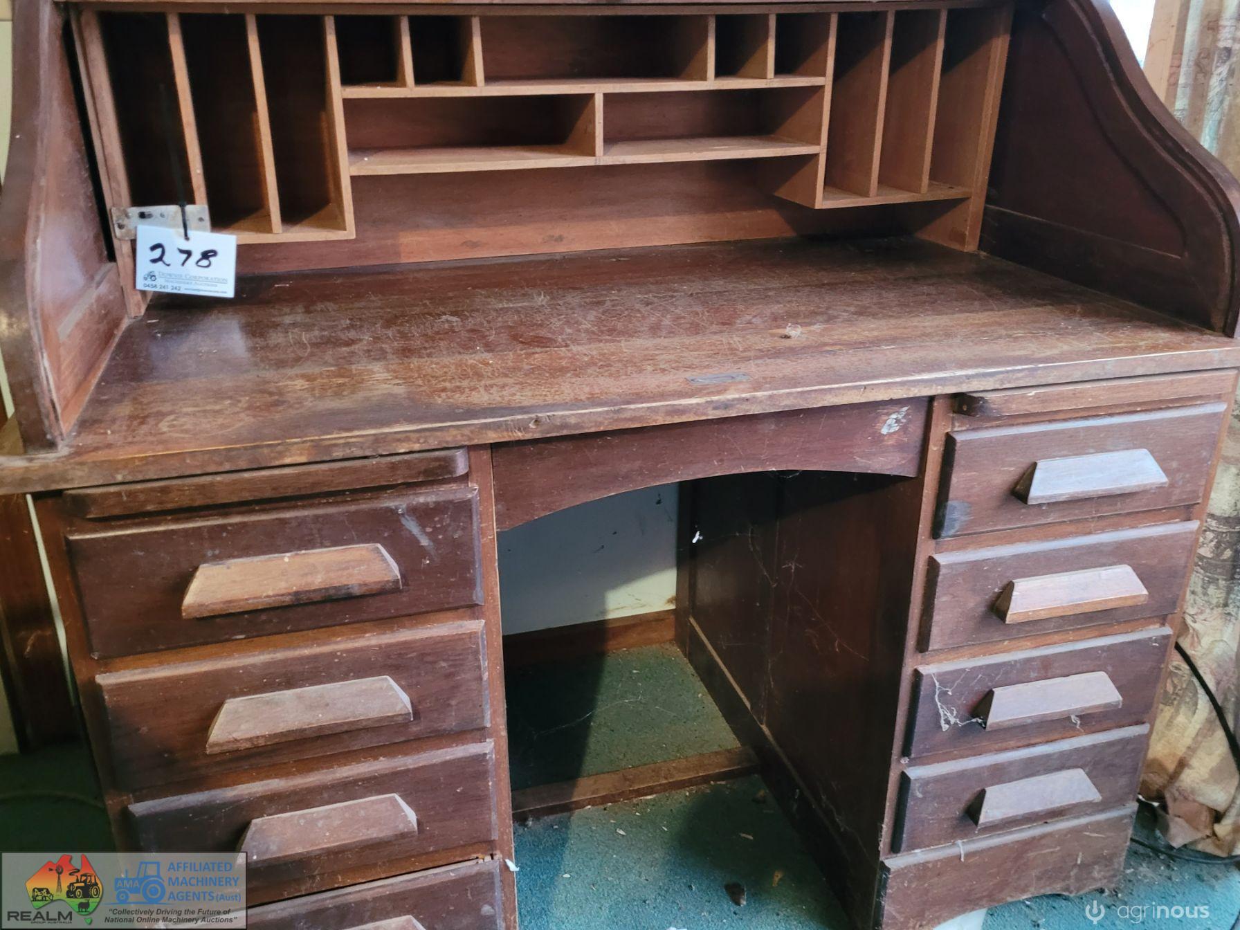 Roll Top Writing Desk - photo 4