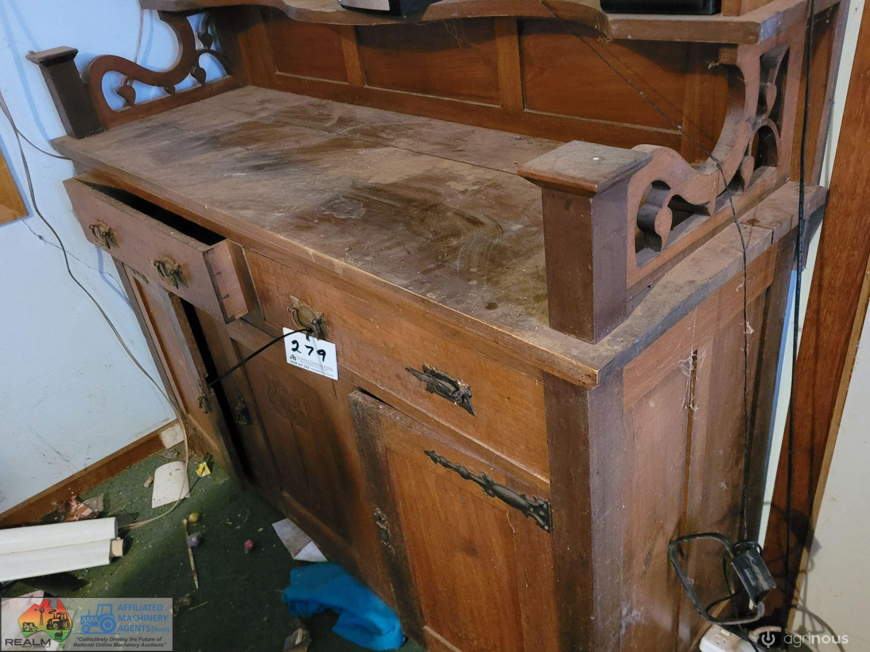 Dresser Side Board - photo 3