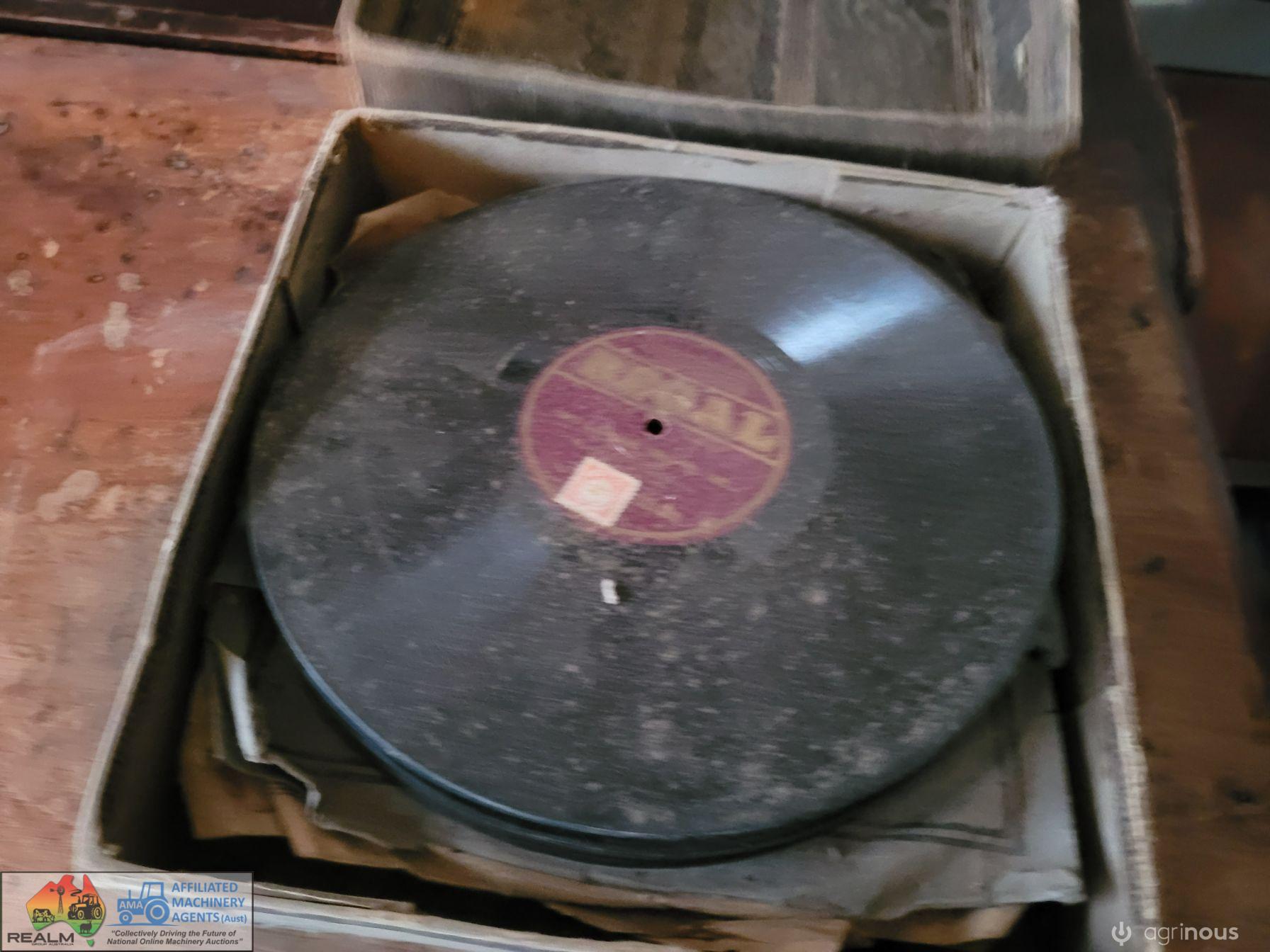 Collection of 78rpm Gramophone Records