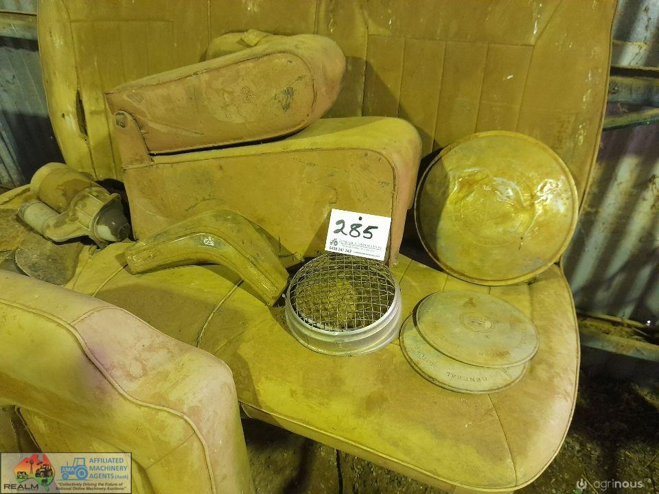 Assorted Holden Parts & Seats - photo 2