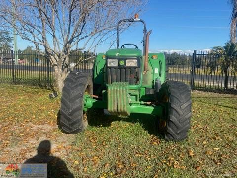 John Deere - 4wd 5070E - photo 4